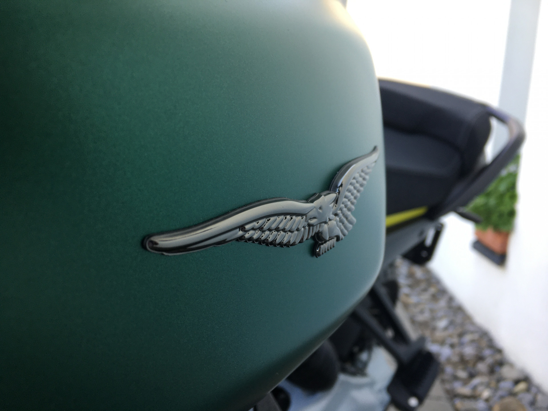 MOTO GUZZI Stelvio-showroom-element-1