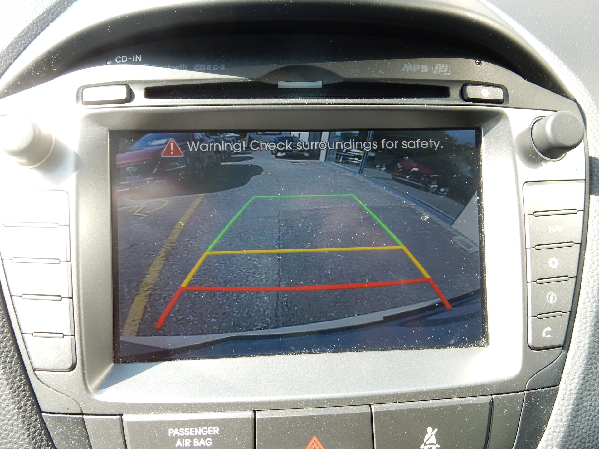 HYUNDAI iX 35 2.0 CRDi Style 4WD Automatic-image-11