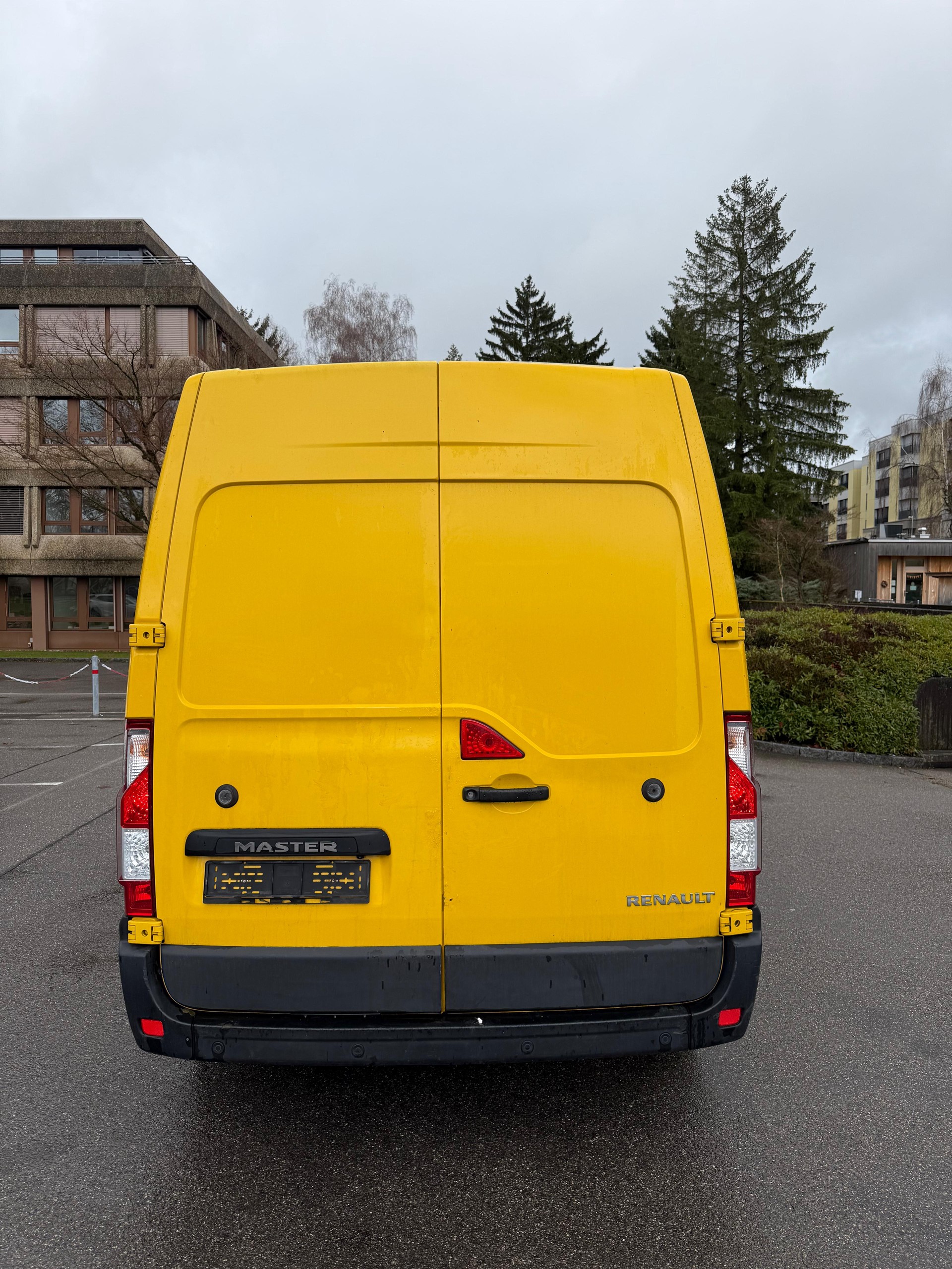 RENAULT Master T35 2.3dCi 130 L3H2-image-4