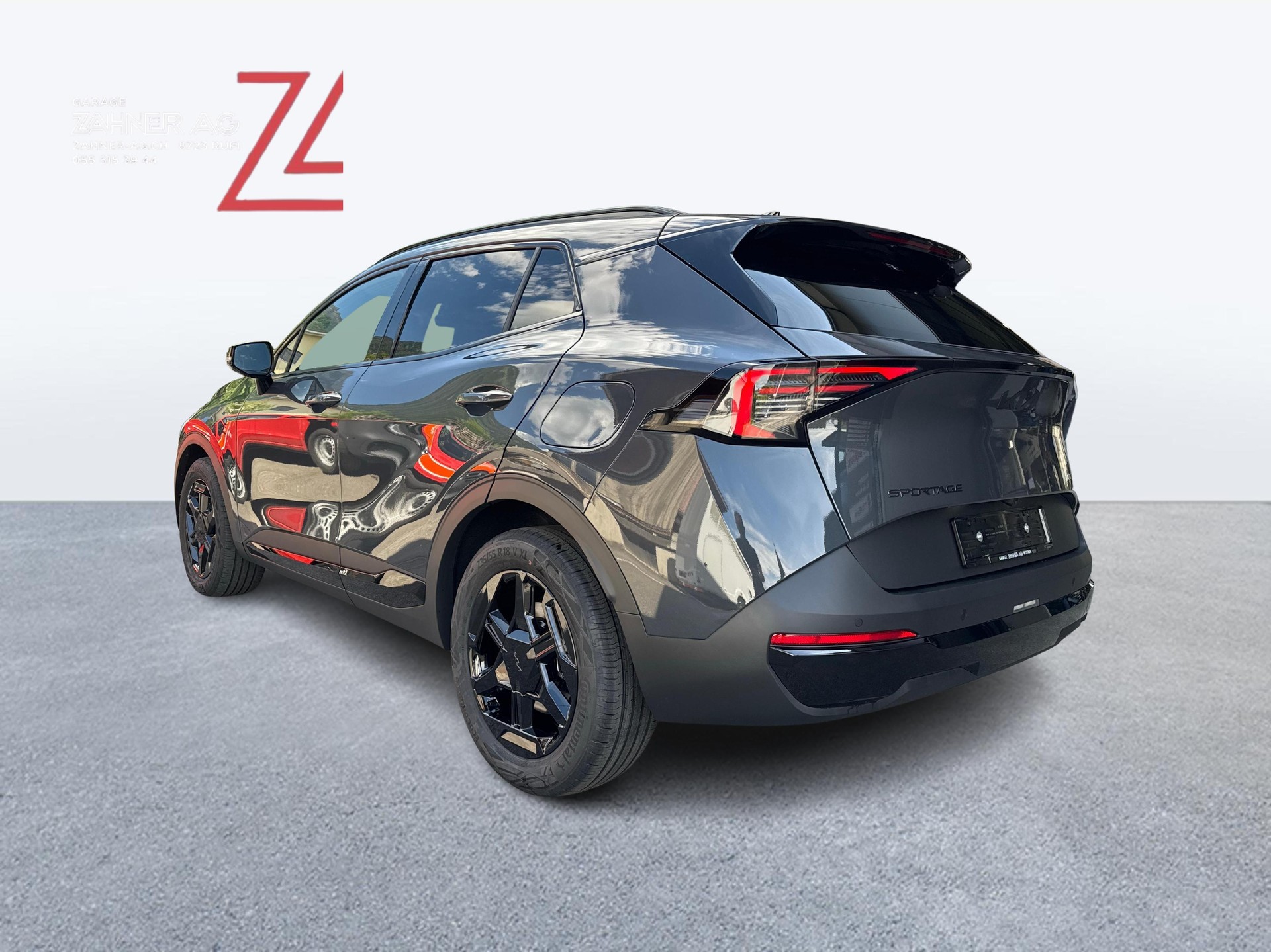 KIA Sportage 1.6 T-GDi Hybrid Black Edition-image-2