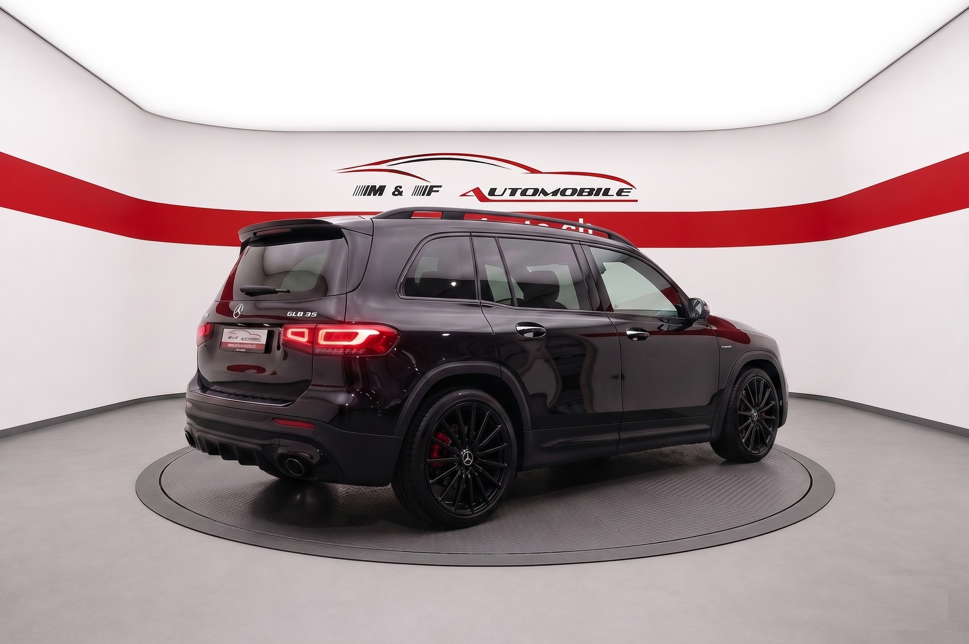 MERCEDES-BENZ GLB 35 AMG 4matic CH FAHRZEUG-image-2