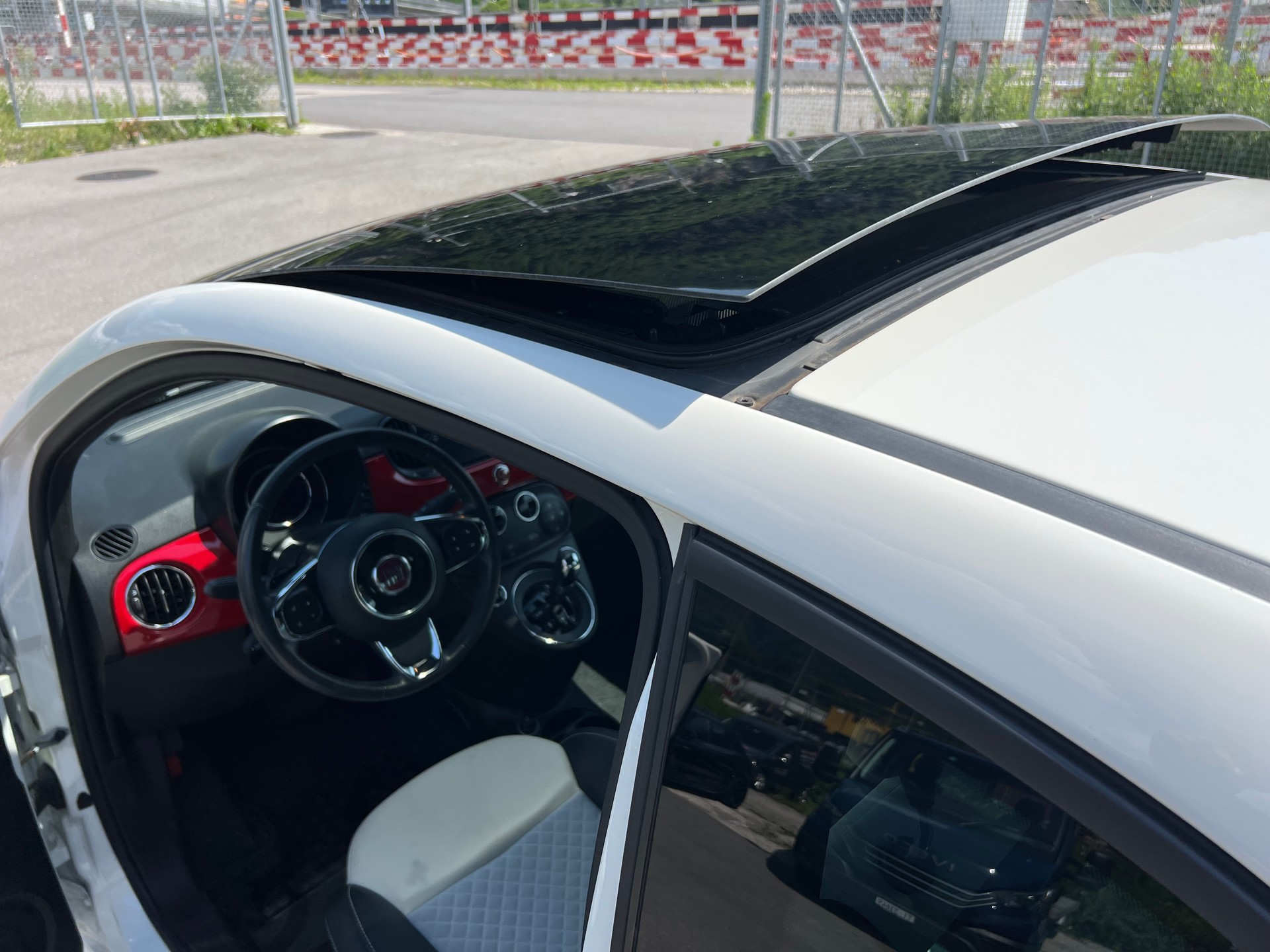 FIAT 500 1.2 Swiss Edition Dualogic-image-8