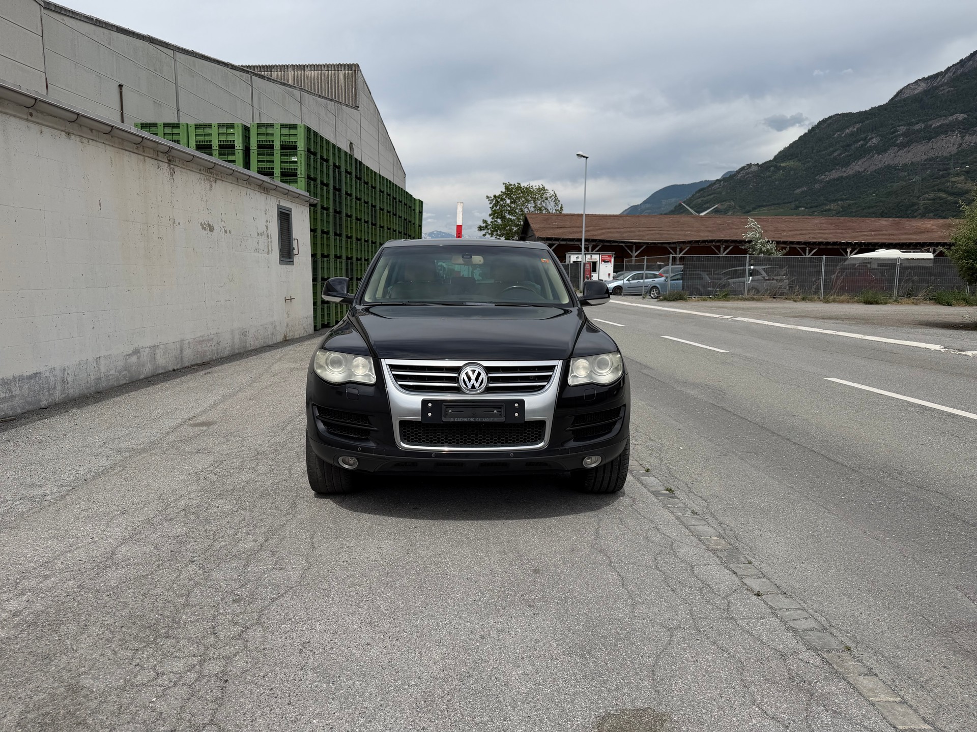 VW Touareg 3.0 TDI Mountain-image-10