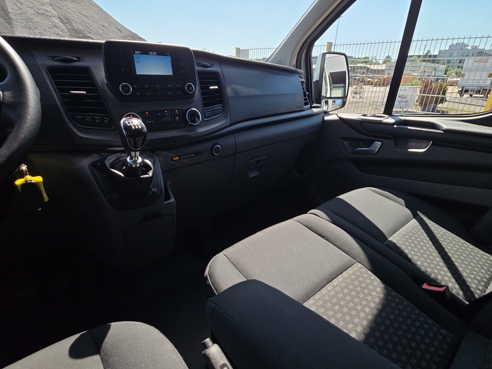 FORD Transit Custom 320 L1H1 Trend-image-12