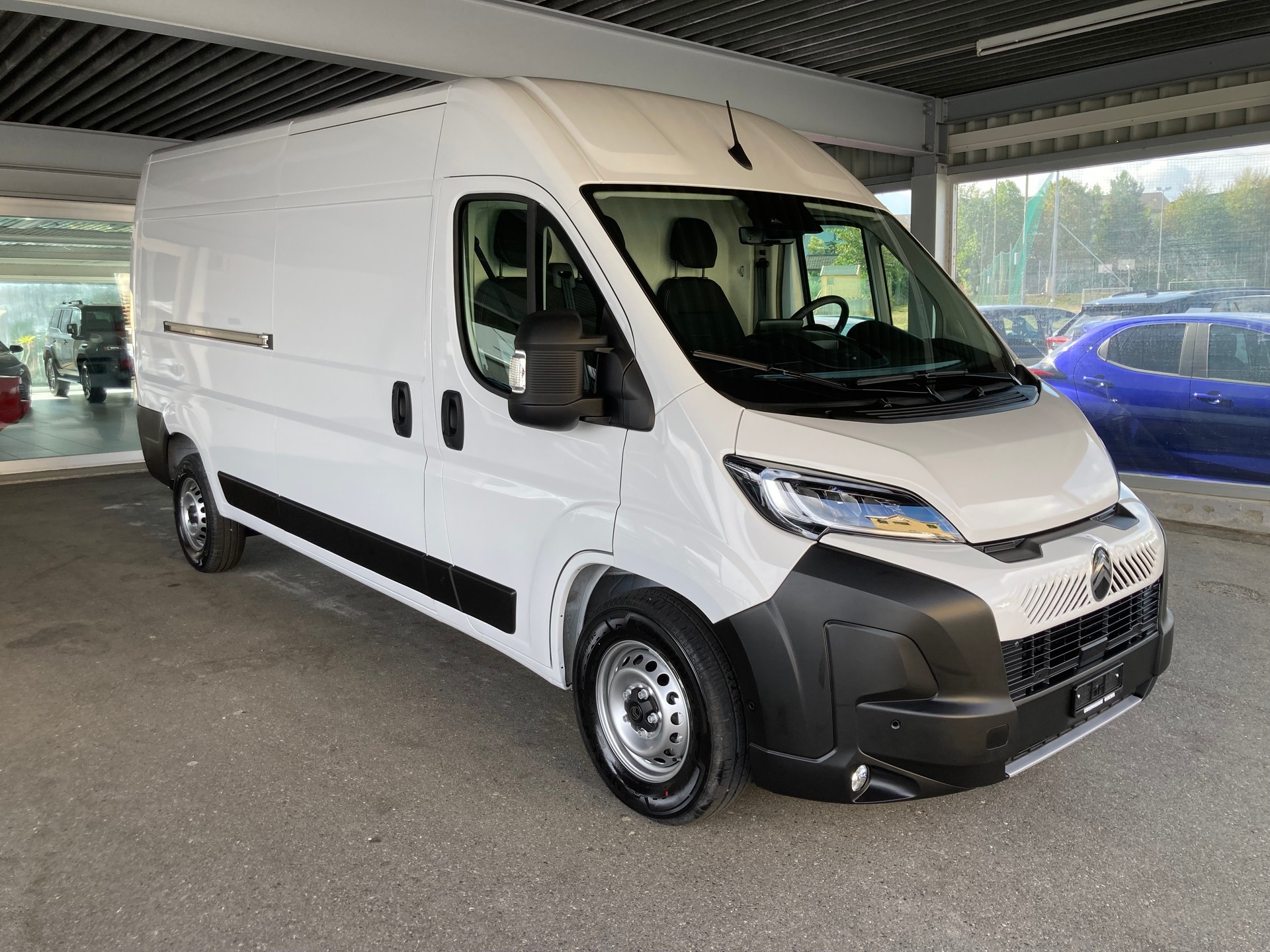 CITROEN Jumper 35+ 2.2 BlueHDi 180 L3H2 Kasten Automat Kasten-image-2