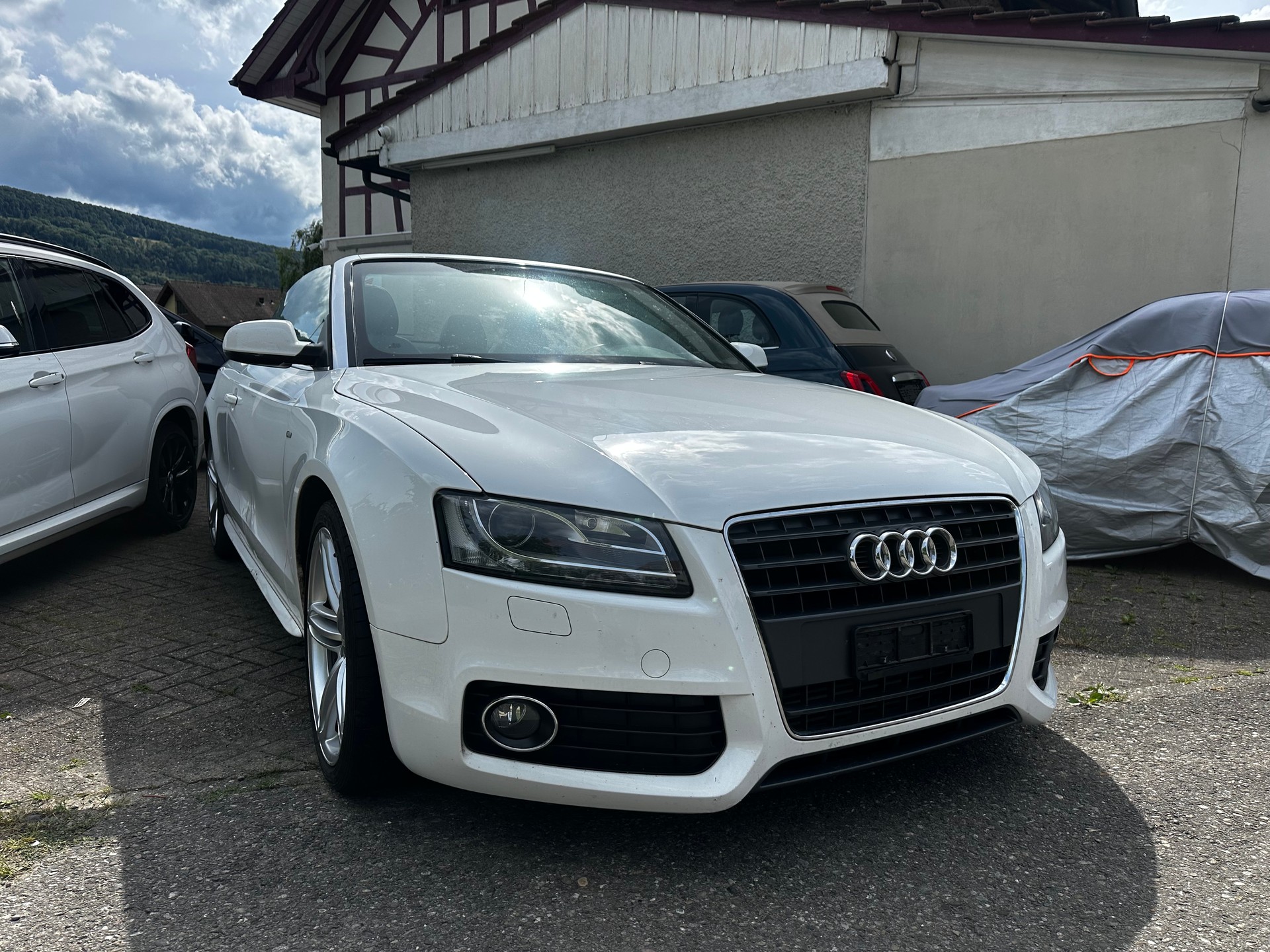 AUDI A5 Cabriolet 2.0 TFSI S-Line-image-1