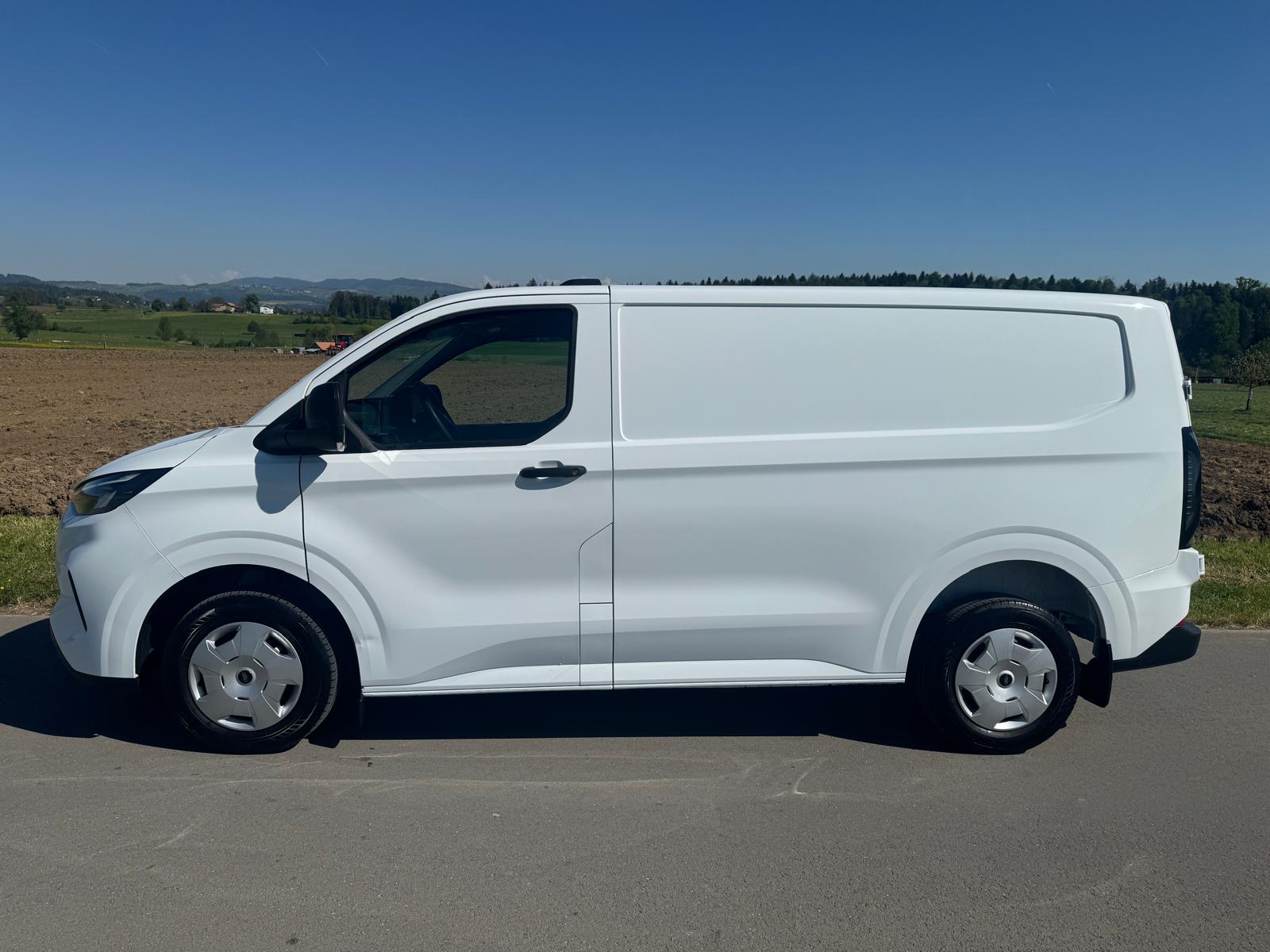 FORD Transit Custom Van 320 L1H1 Trend-image-2