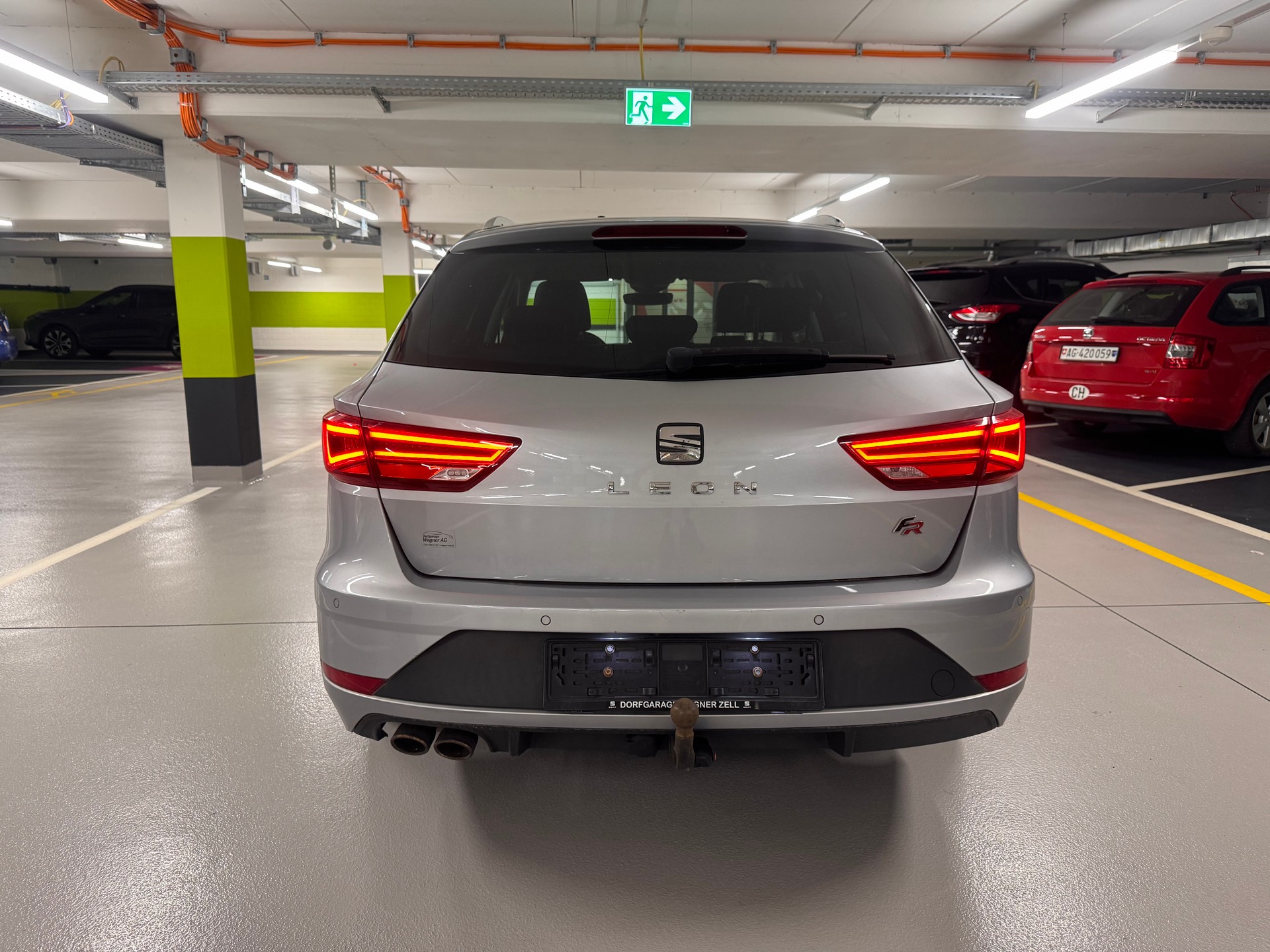 SEAT Leon ST 2.0 TDI Swiss FR DSG-image-5