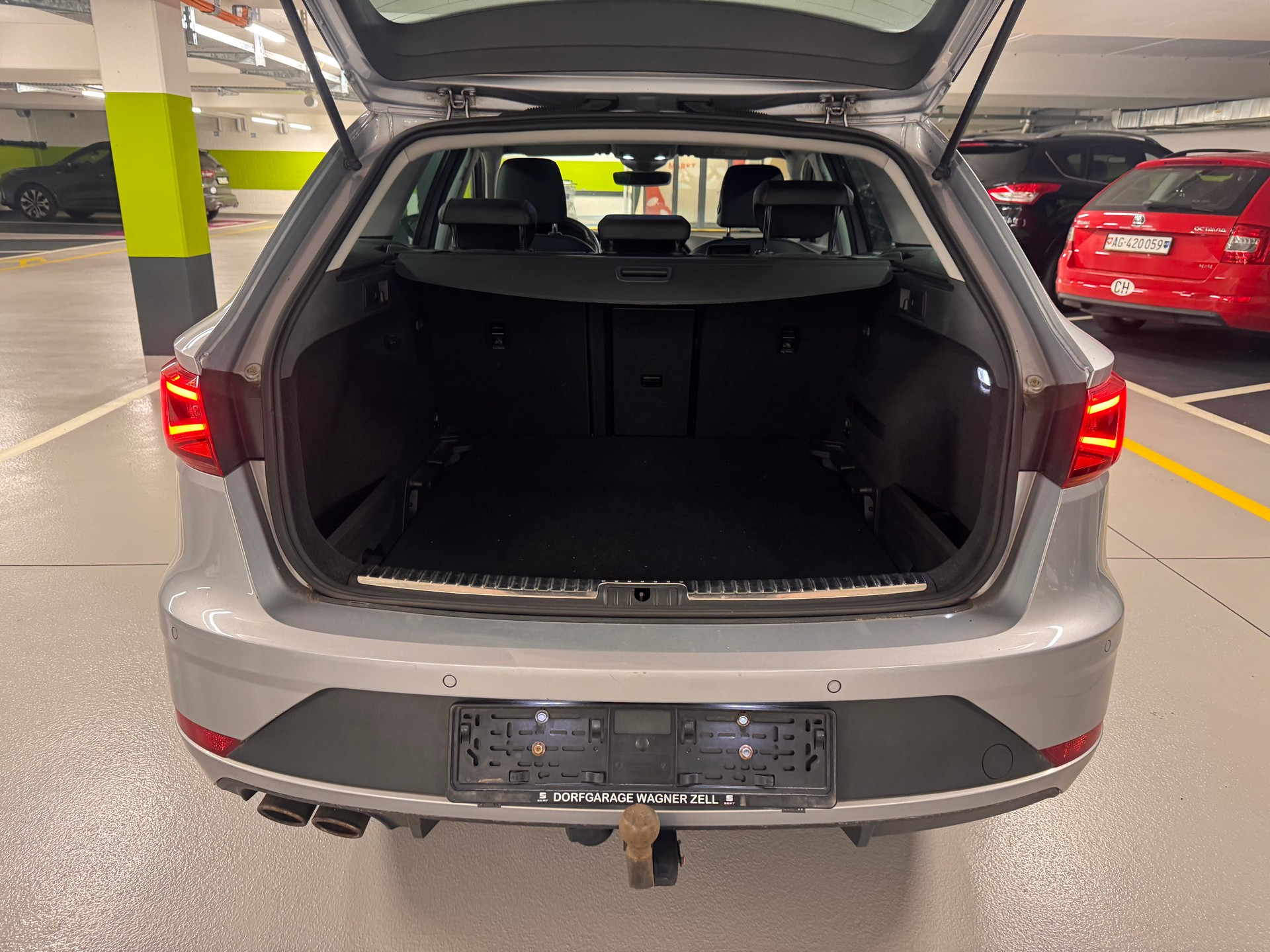 SEAT Leon ST 2.0 TDI Swiss FR DSG-image-8