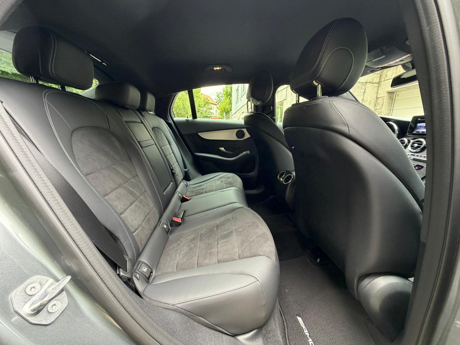 MERCEDES-BENZ GLC Coupé 250 AMG Line 4Matic 9G-Tronic-image-16