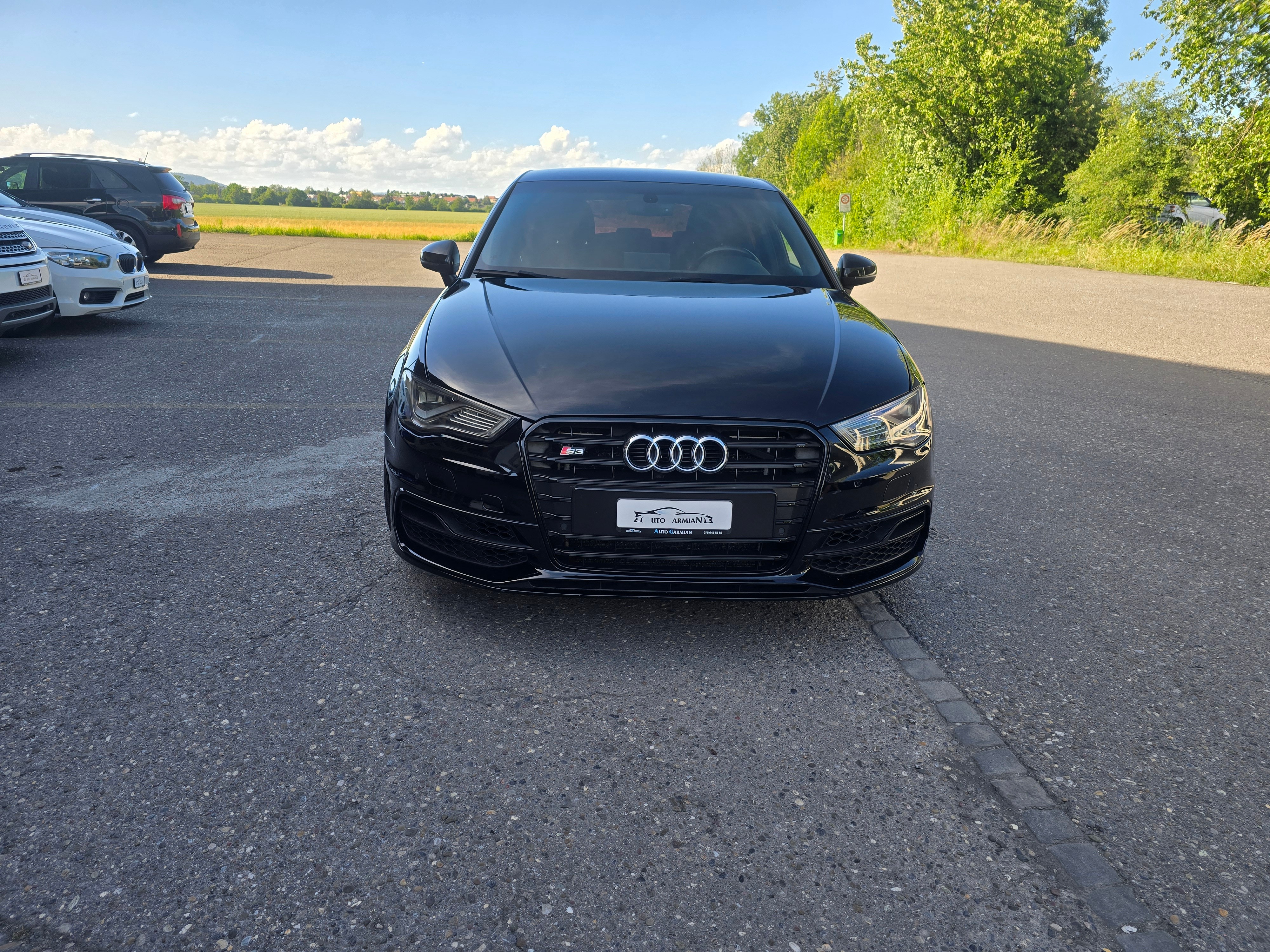 Car photo
