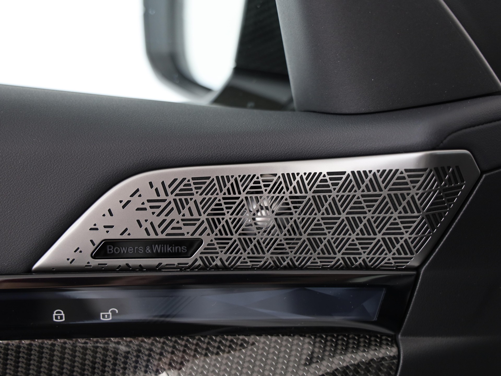 BMW M5 xDrive-image-16