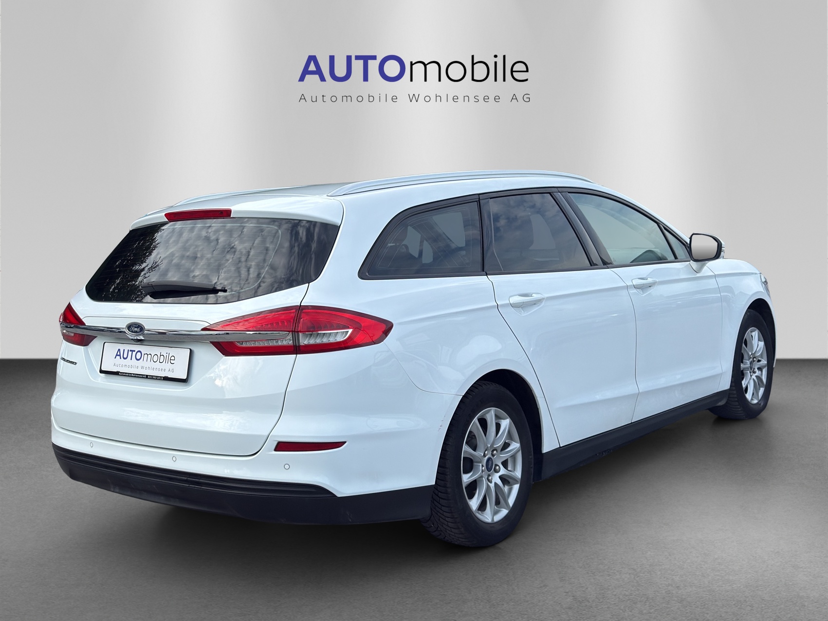 FORD Mondeo 2.0 TDCi Business Plus PowerShift-image-4