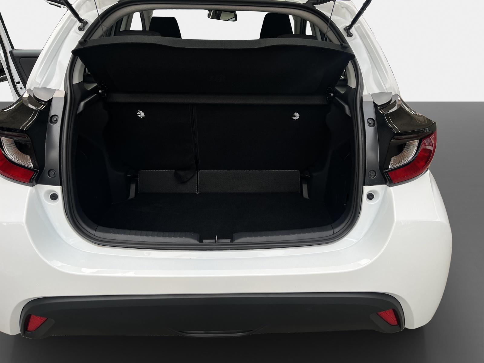 MAZDA 2 1.5/92 Hybrid Centre-Line-image-11