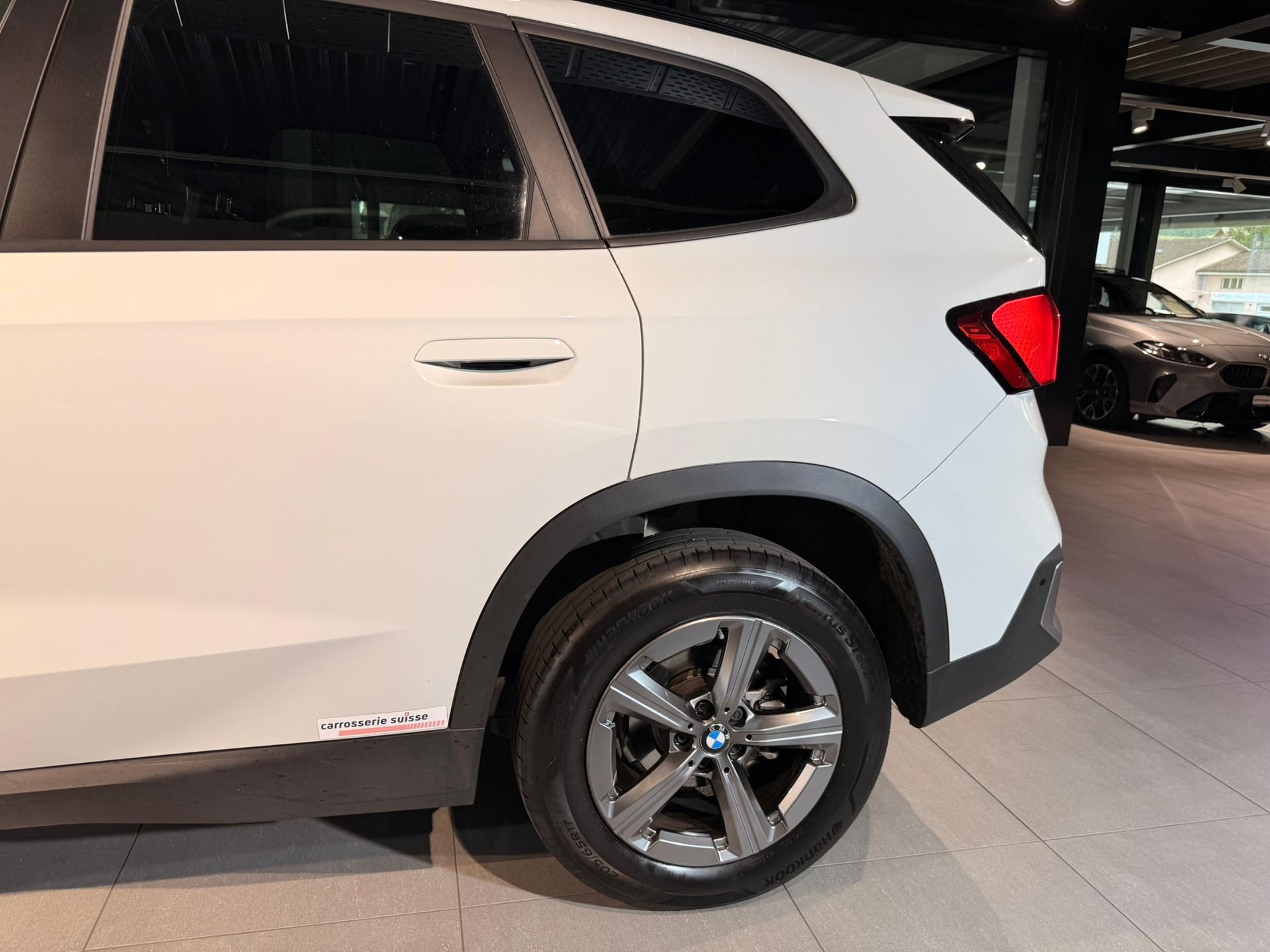BMW X1 sDrive 18i-image-20