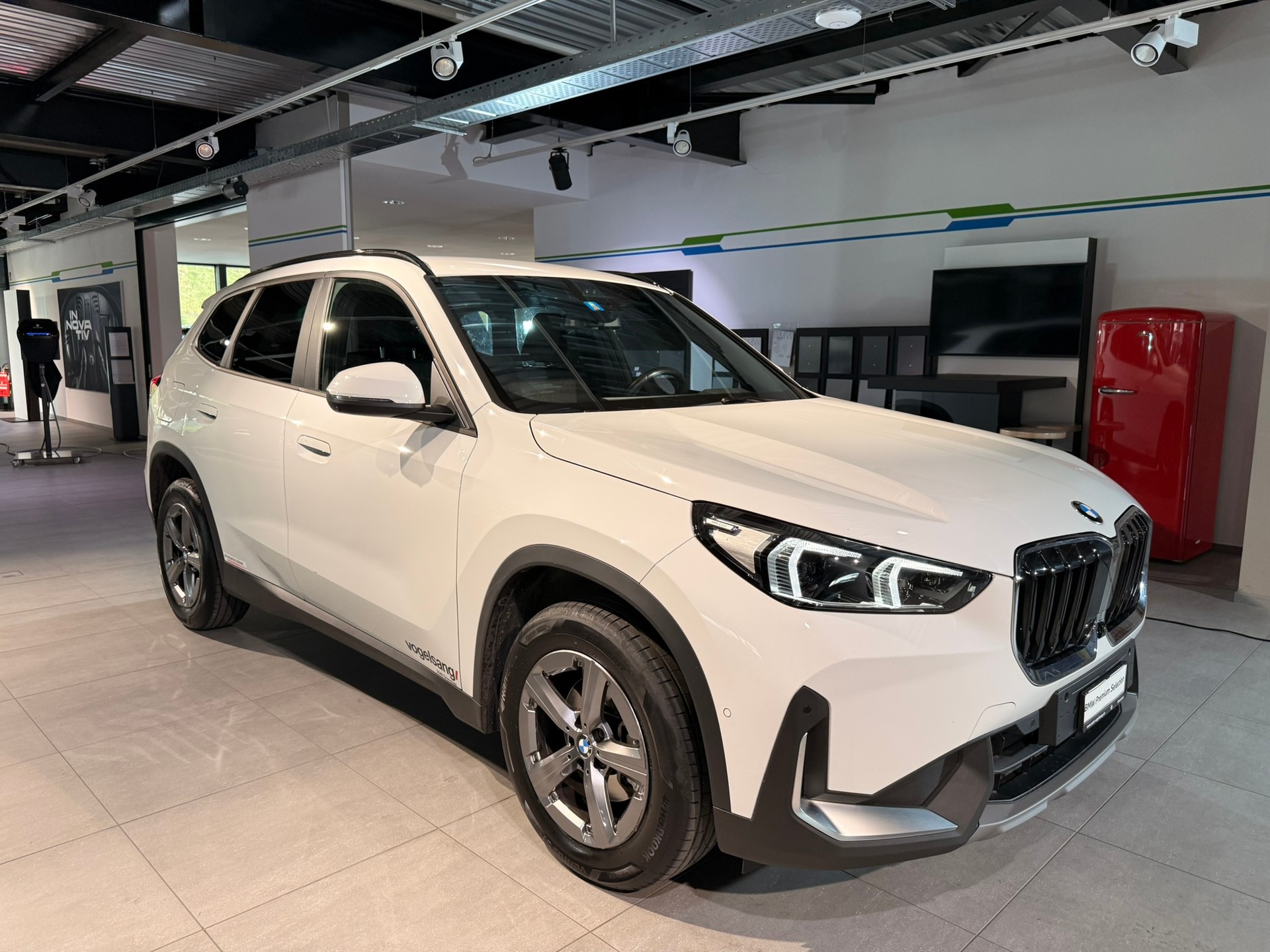 BMW X1 sDrive 18i-image-6