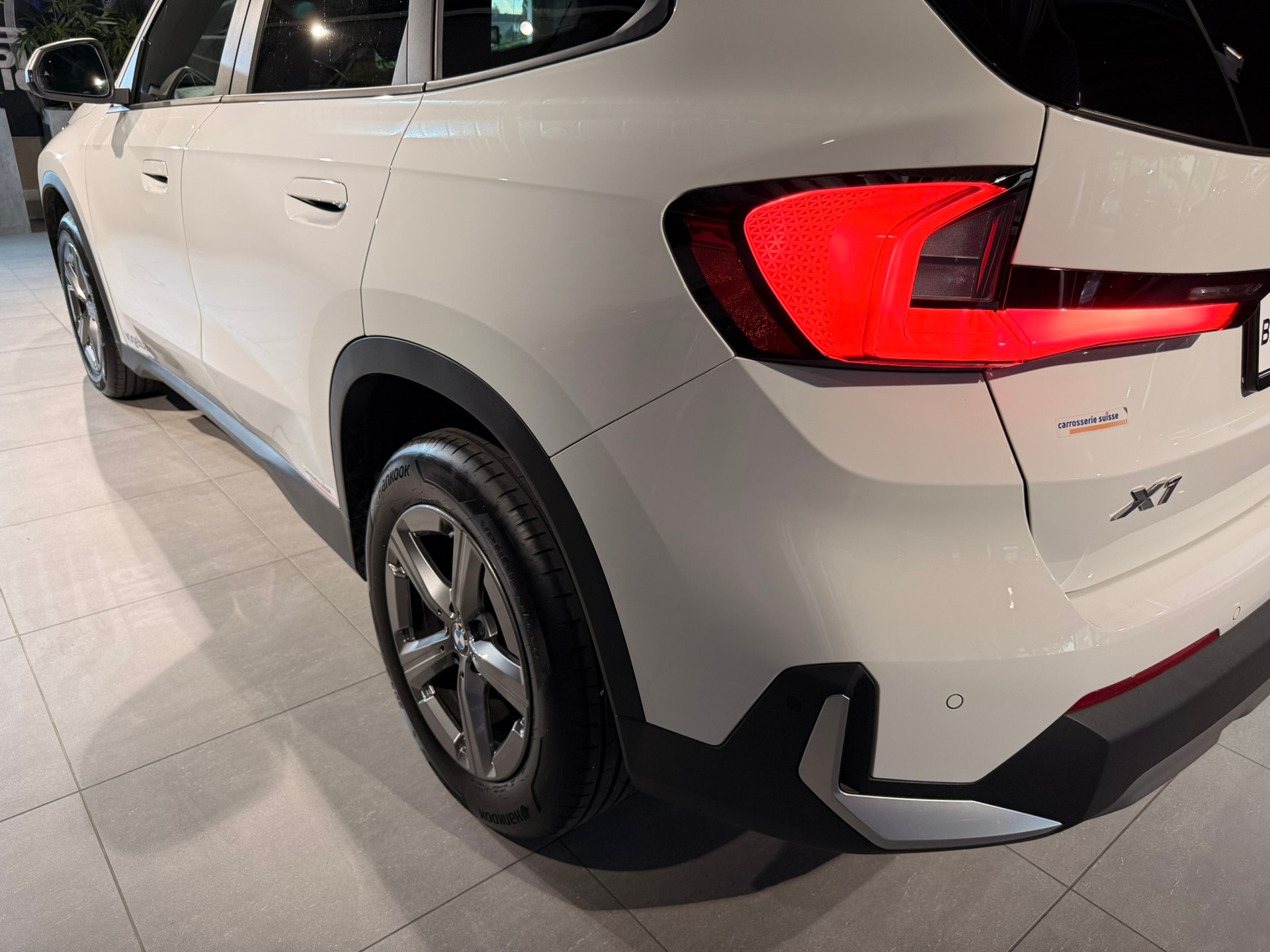 BMW X1 sDrive 18i-image-21