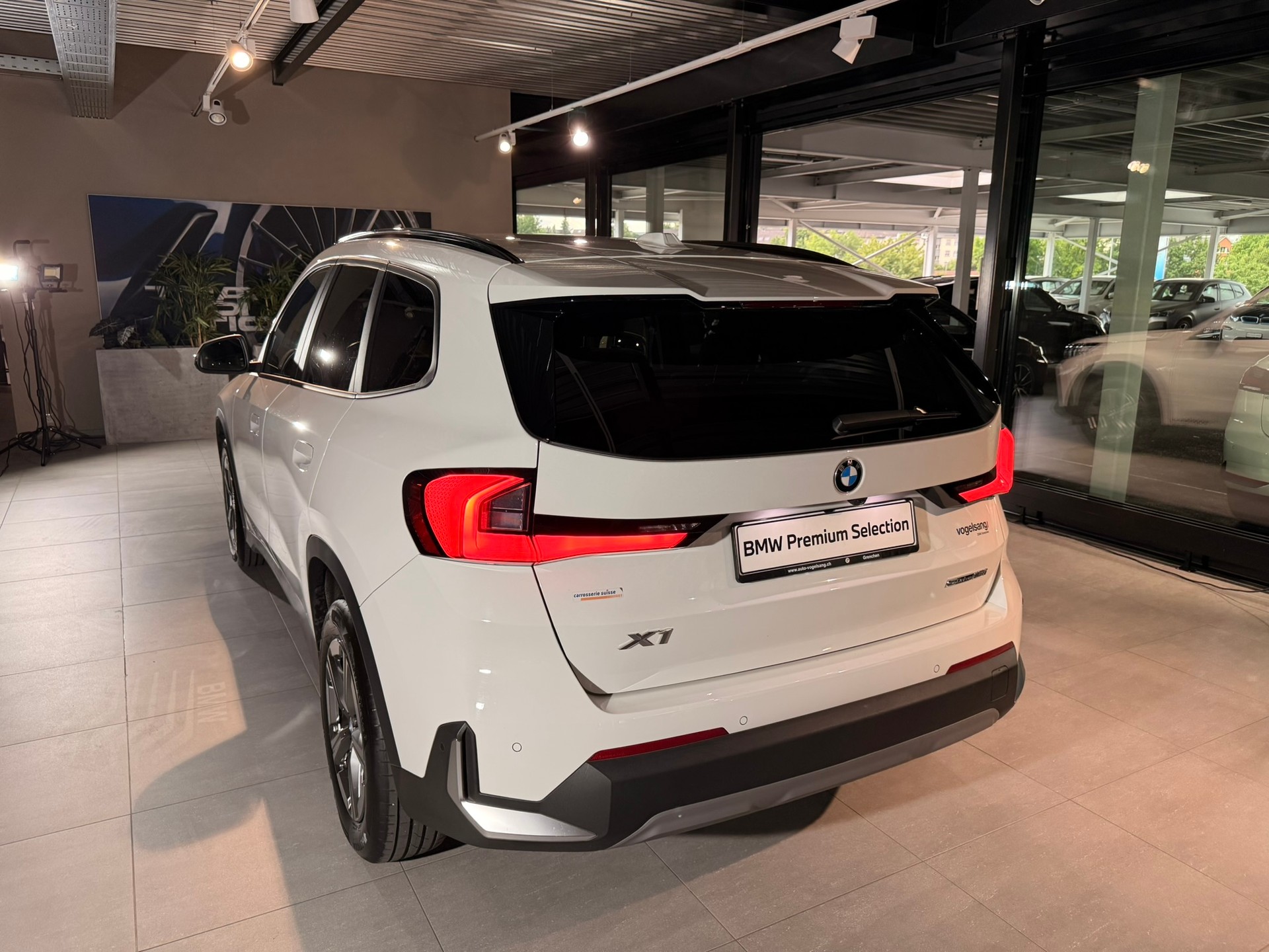 BMW X1 sDrive 18i-image-10