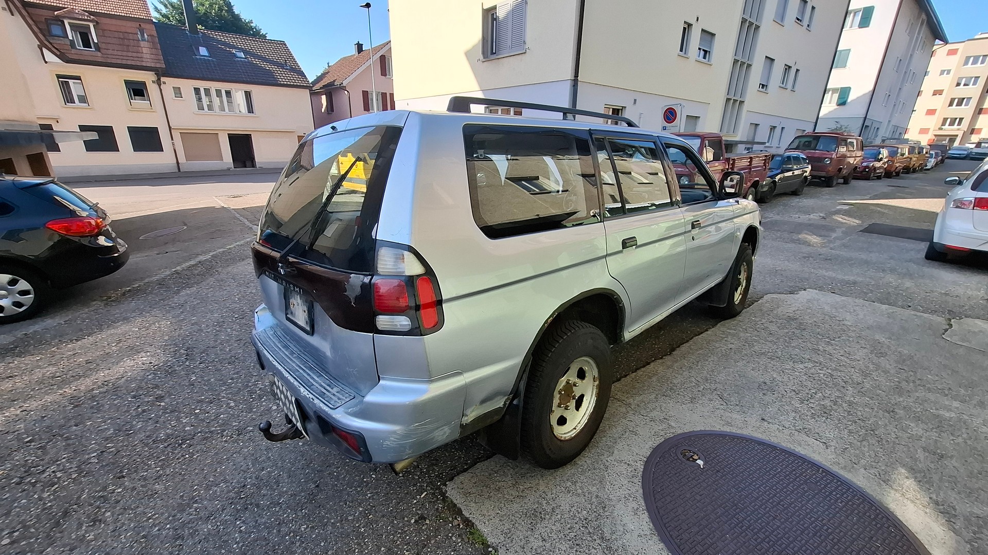 MITSUBISHI Pajero Sport 2.5TD Intense-image-1
