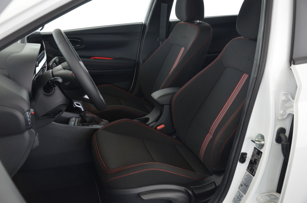 HYUNDAI i20 1.0 T-GDi N-Line DCT MHEV-image-12