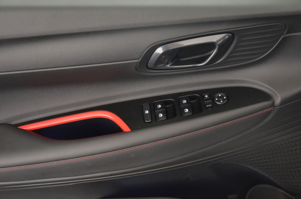 HYUNDAI i20 1.0 T-GDi N-Line DCT MHEV-image-24