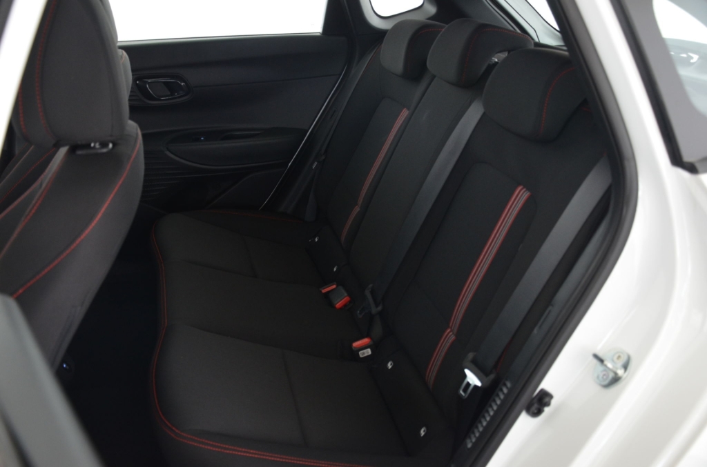 HYUNDAI i20 1.0 T-GDi N-Line DCT MHEV-image-13