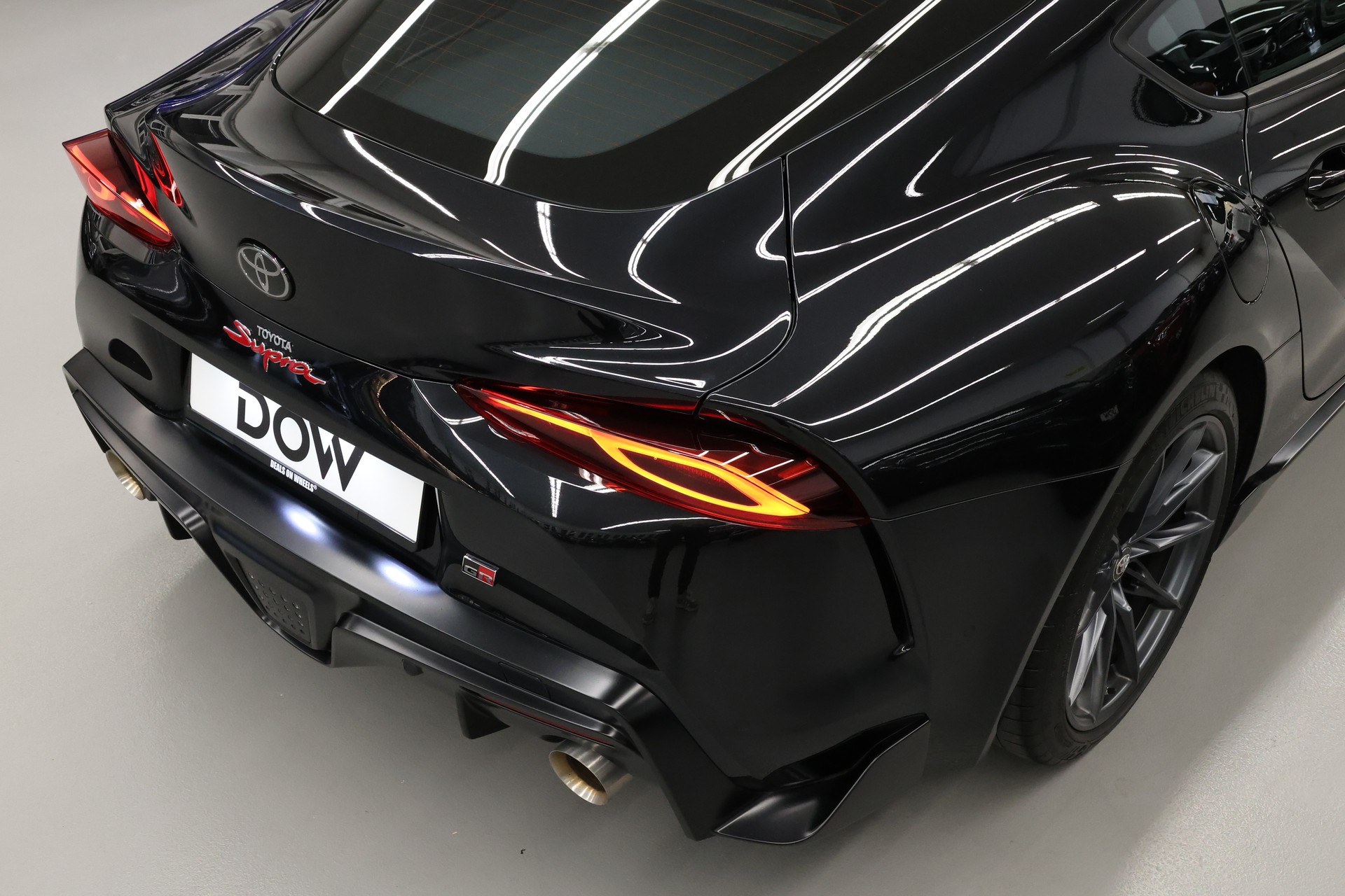 TOYOTA GR Supra 3.0 T Race Edition-image-10