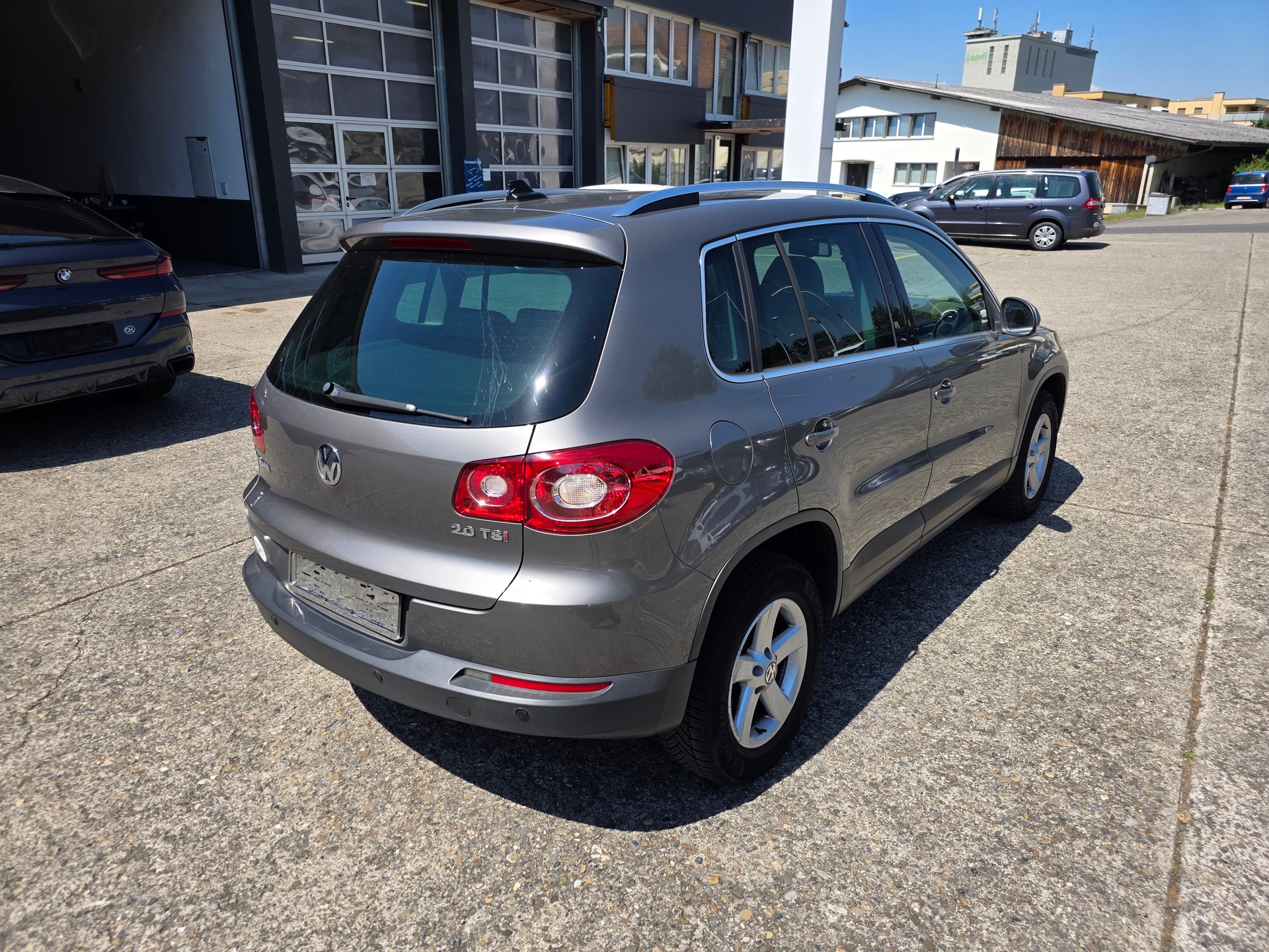 VW Tiguan 2.0 TSI Sport&Style Tiptronic-image-4