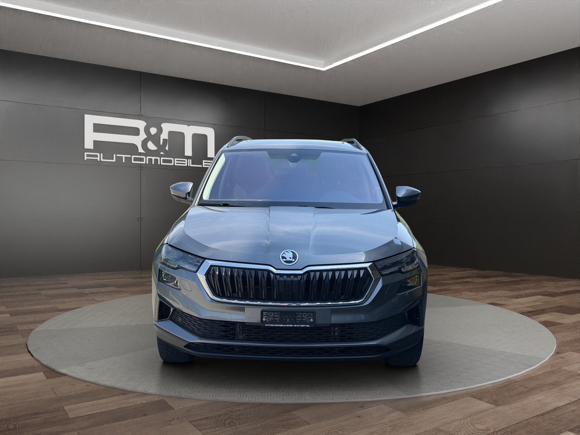 SKODA Karoq 2.0 TDI CR Style 4x4 DSG-image-1
