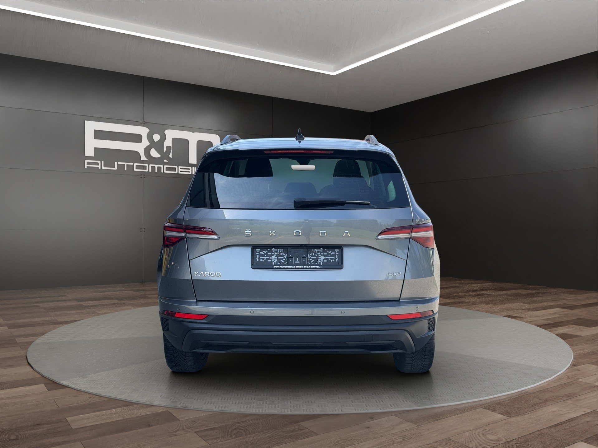 SKODA Karoq 2.0 TDI CR Style 4x4 DSG-image-5