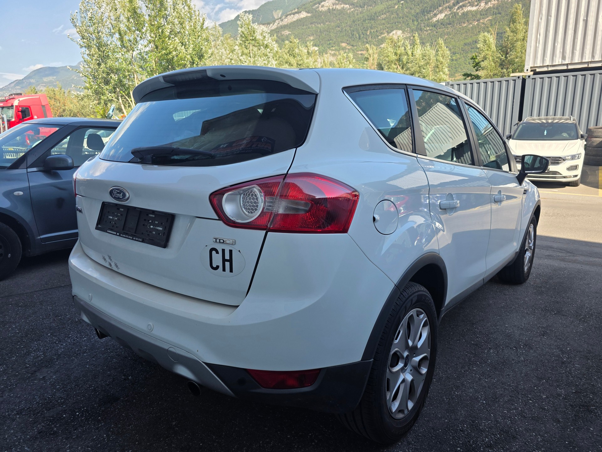 FORD Kuga 2.0 TDCi Carving 4WD-image-3