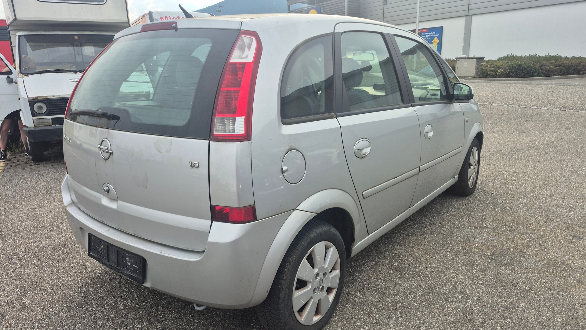OPEL Meriva 1.6i 16V Essentia-image-4