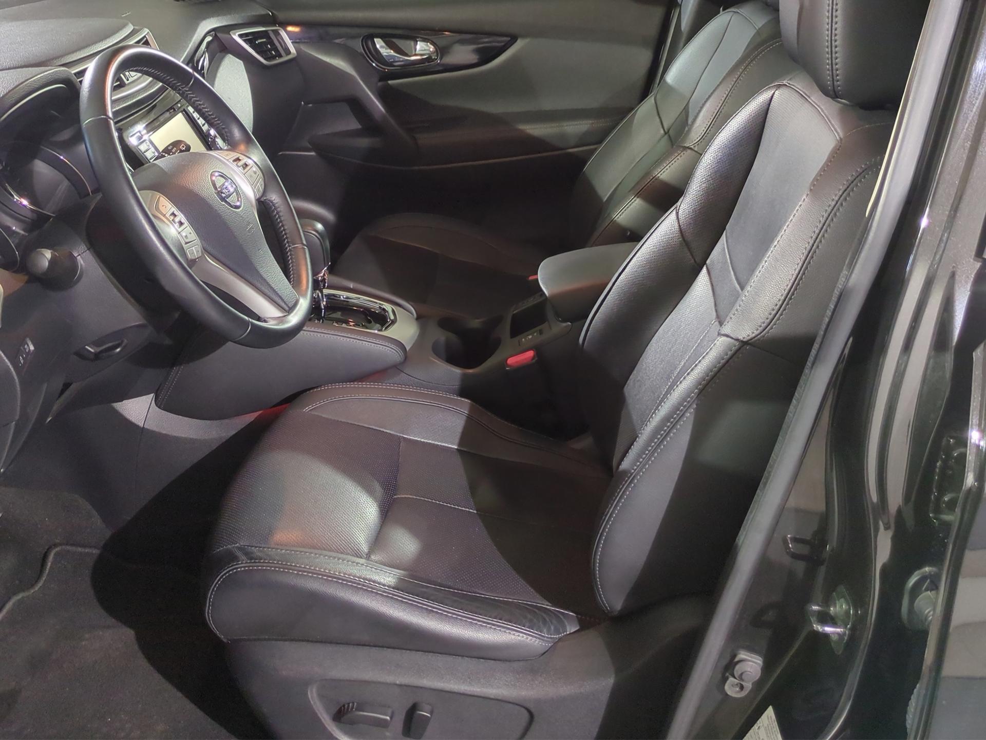 NISSAN Qashqai 1.6 dCi tekna Xtronic CVT-image-8