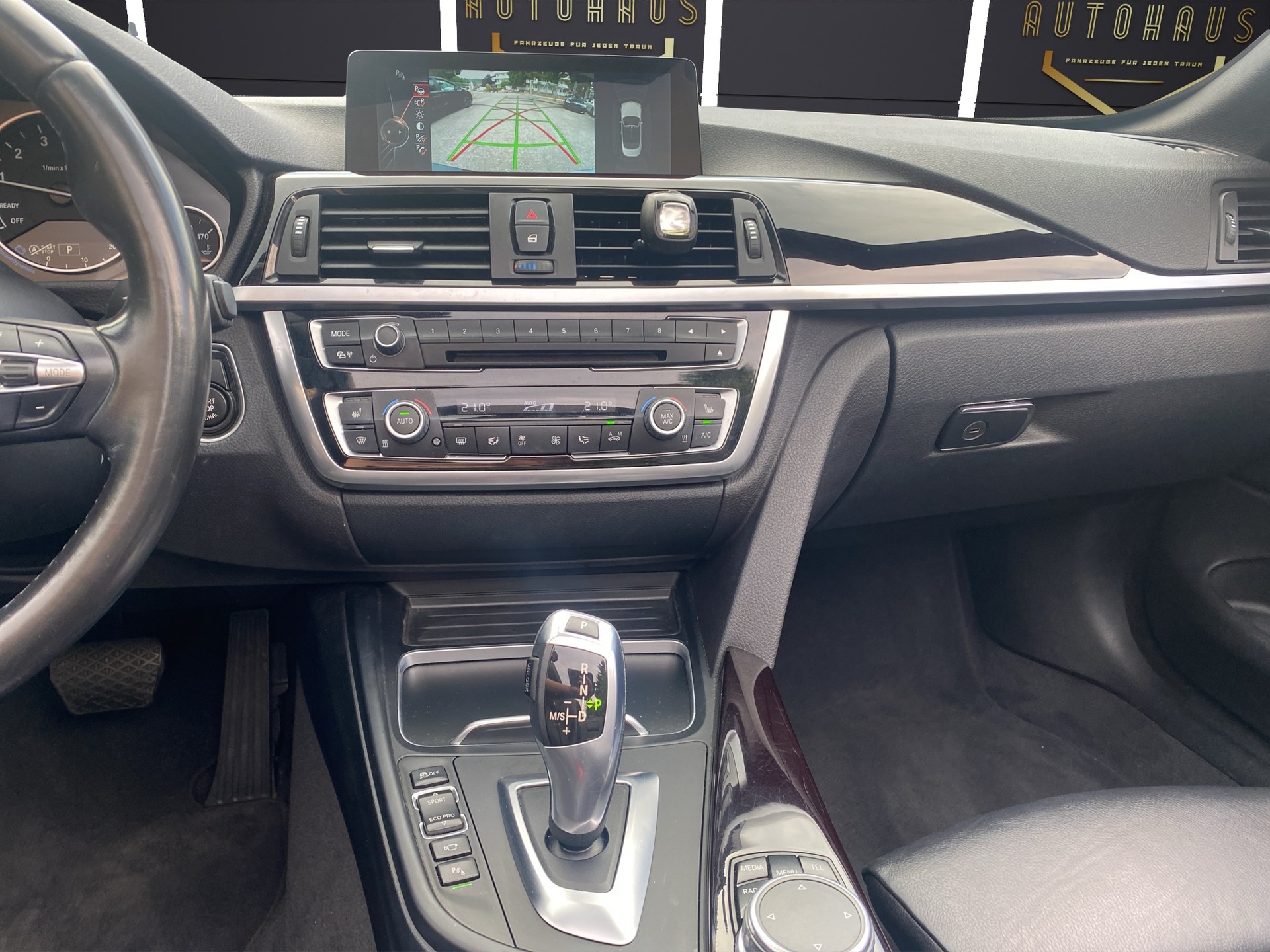 BMW 430i Cabriolet xDrive Sport Line Steptronic-image-12