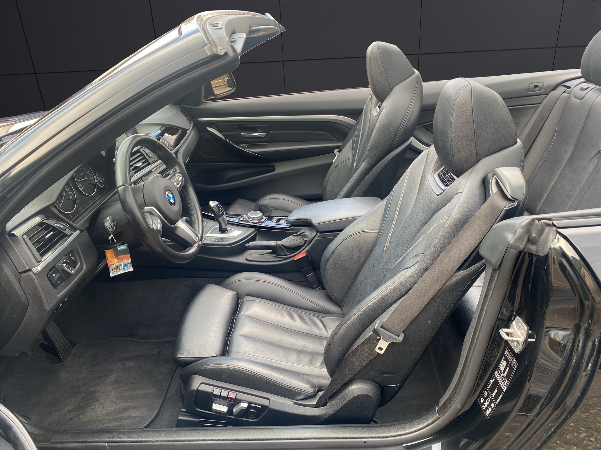 BMW 430i Cabriolet xDrive Sport Line Steptronic-image-8