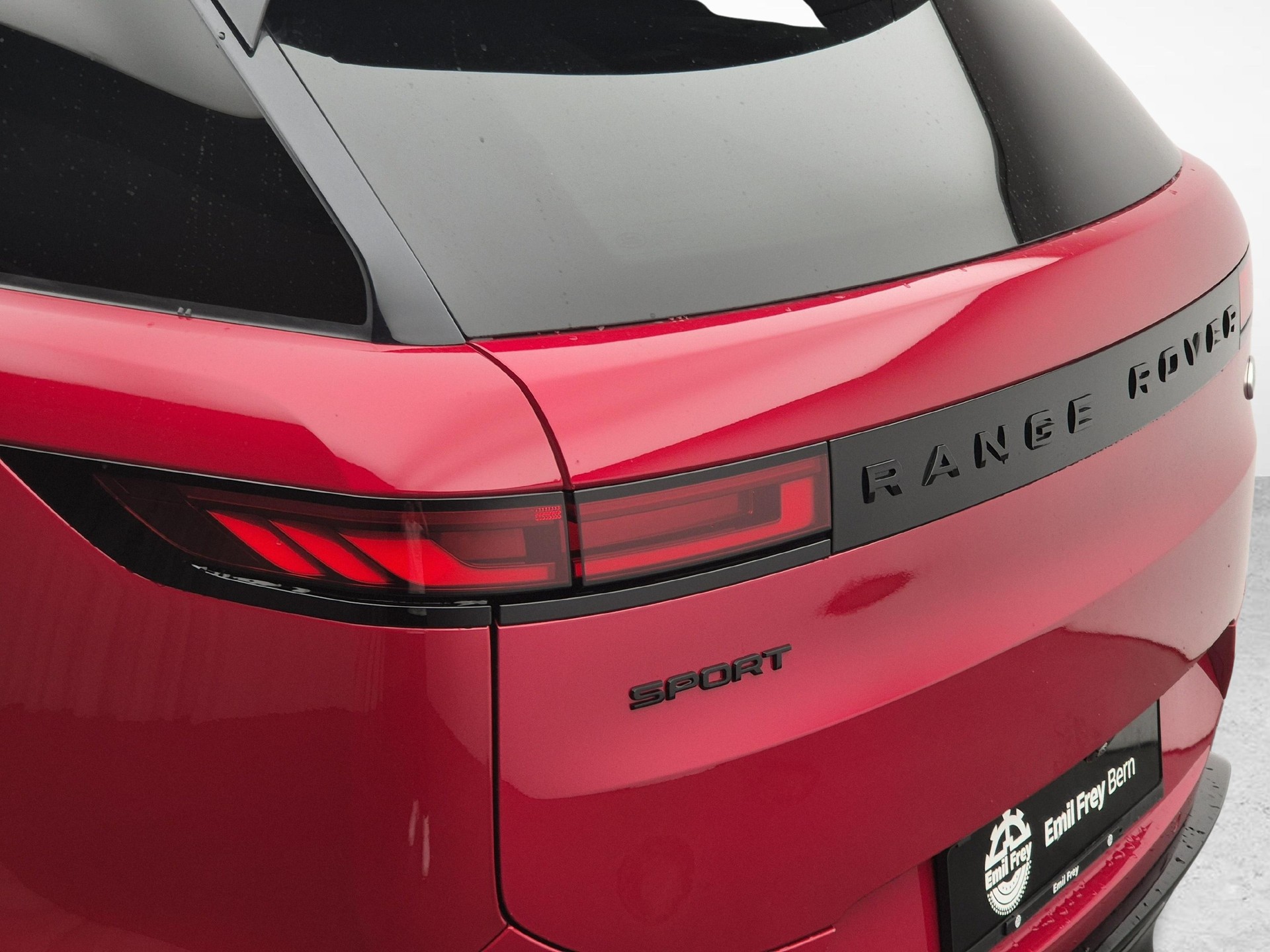 LAND ROVER Range Rover Sport 3.0 TD6 350 First Edition / Leasing ab. 1.99%-image-18