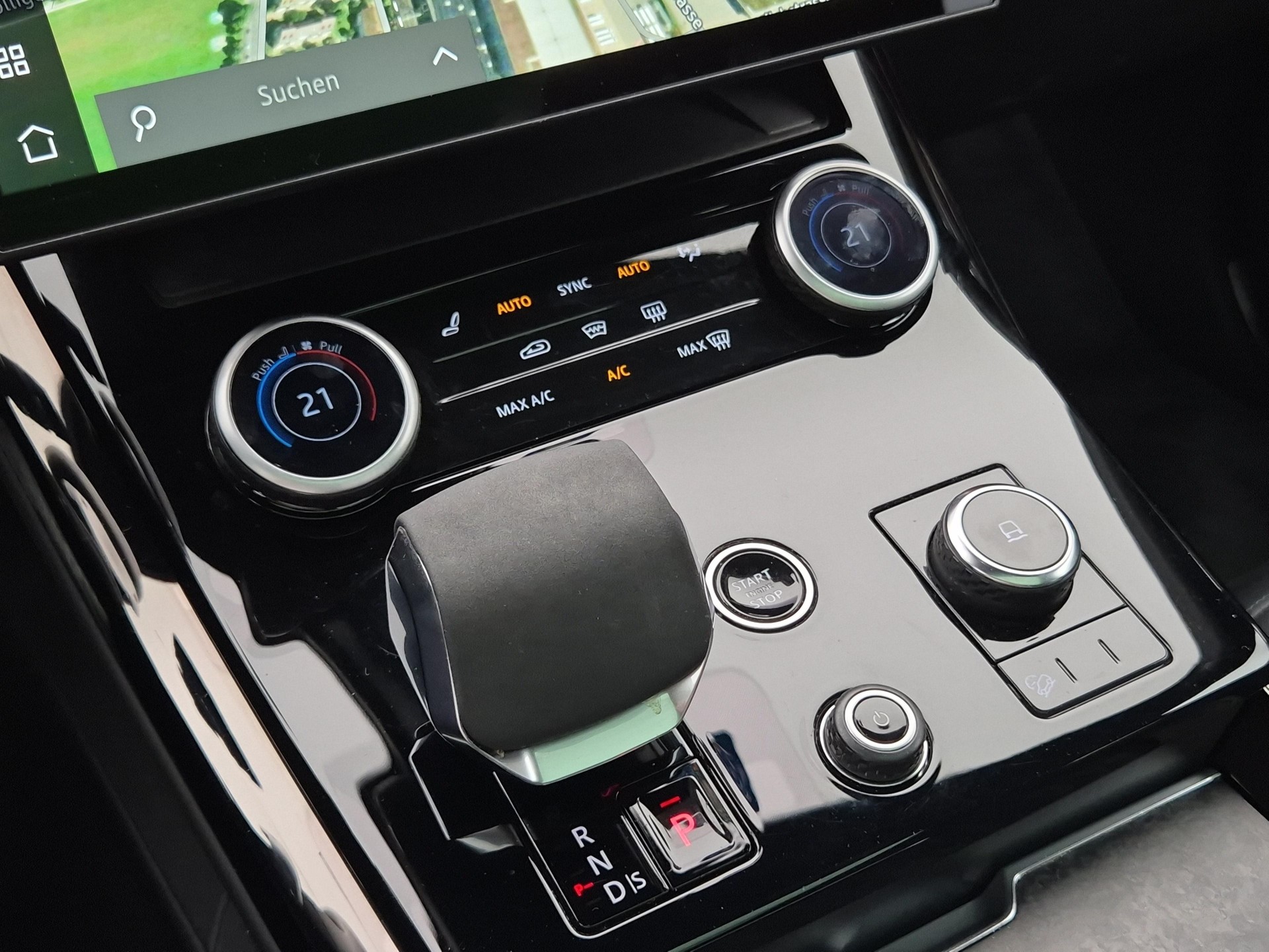 LAND ROVER Range Rover Sport 3.0 TD6 350 First Edition / Leasing ab. 1.99%-image-9