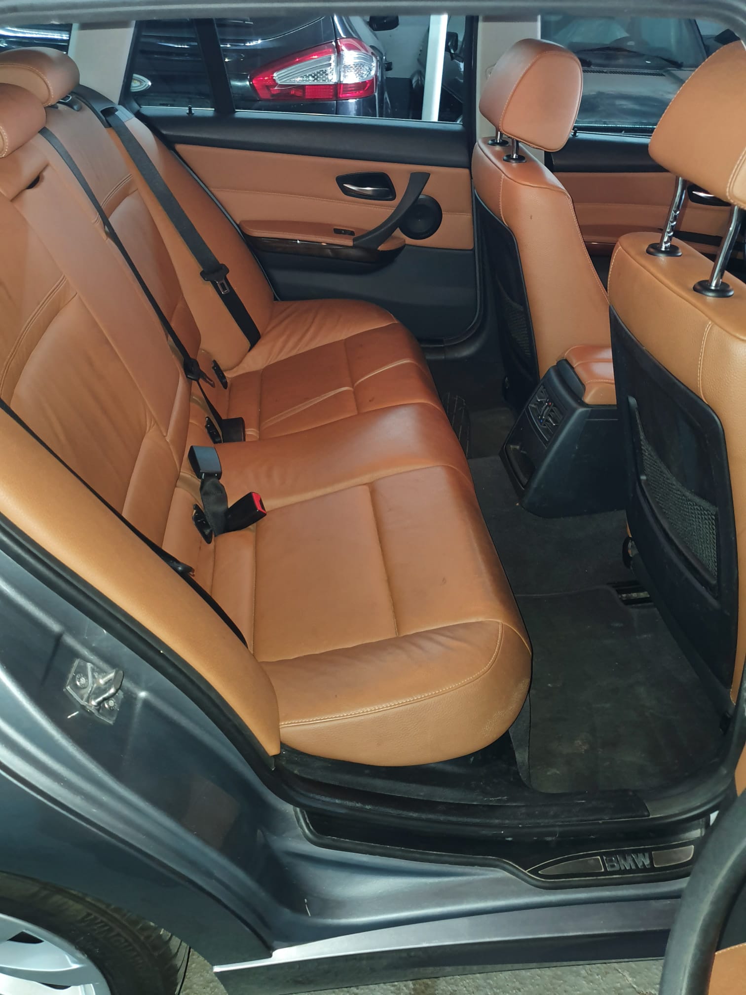 BMW 325i xDrive Touring Steptronic-image-9