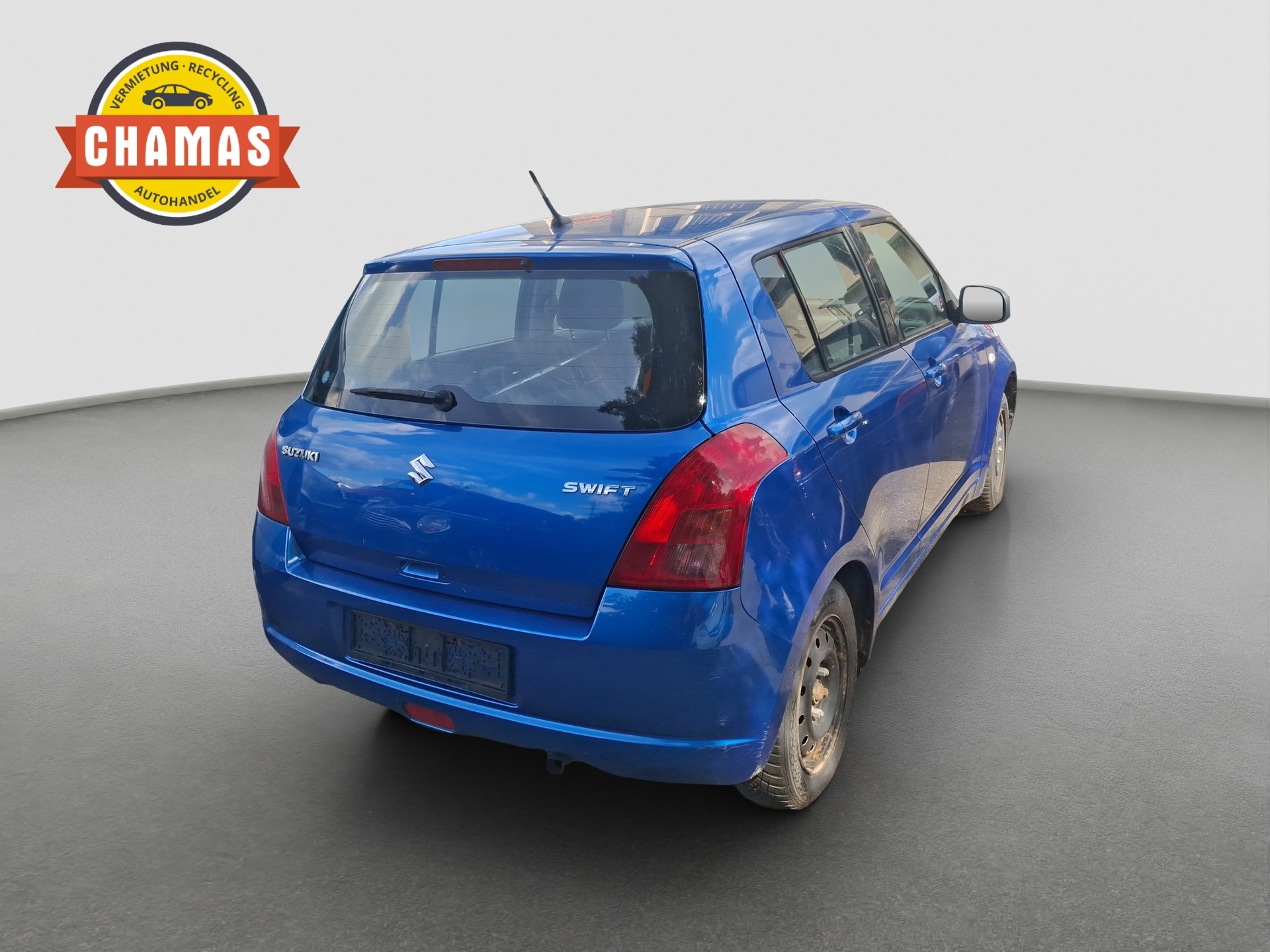 SUZUKI Swift 1.3i 16V GL-image-4