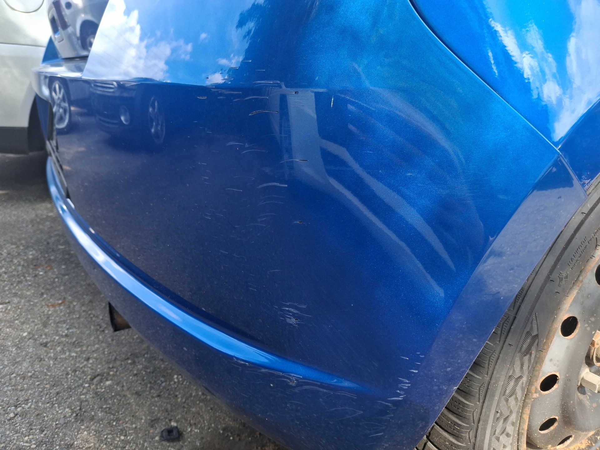 SUZUKI Swift 1.3i 16V GL-image-11