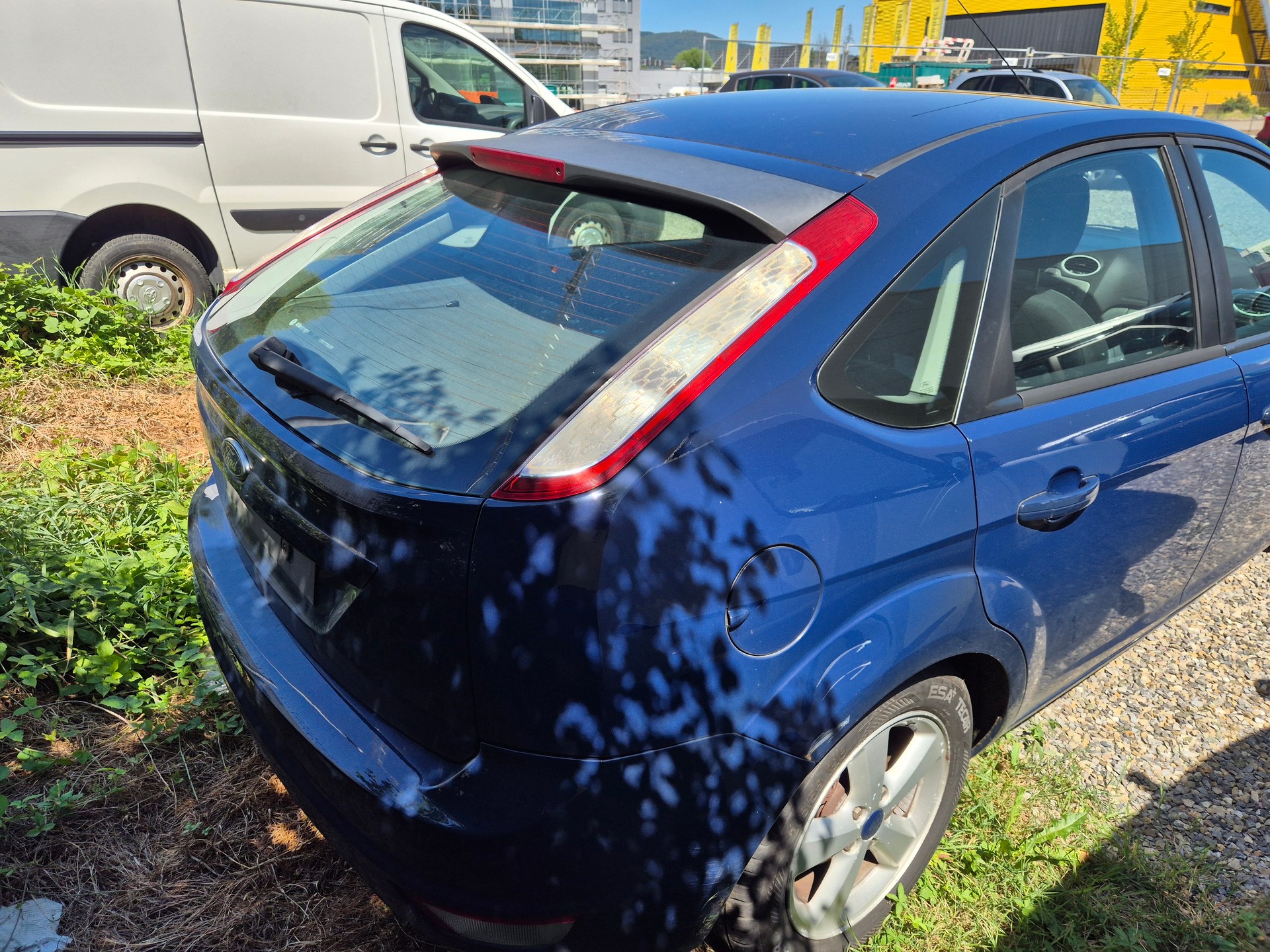 FORD Focus 1.6i VCT Carving-image-4