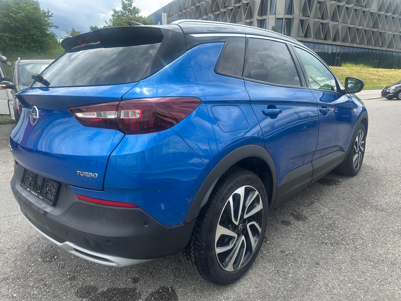 OPEL Grandland X 1.2i TP Ultimate Automatik-image-3