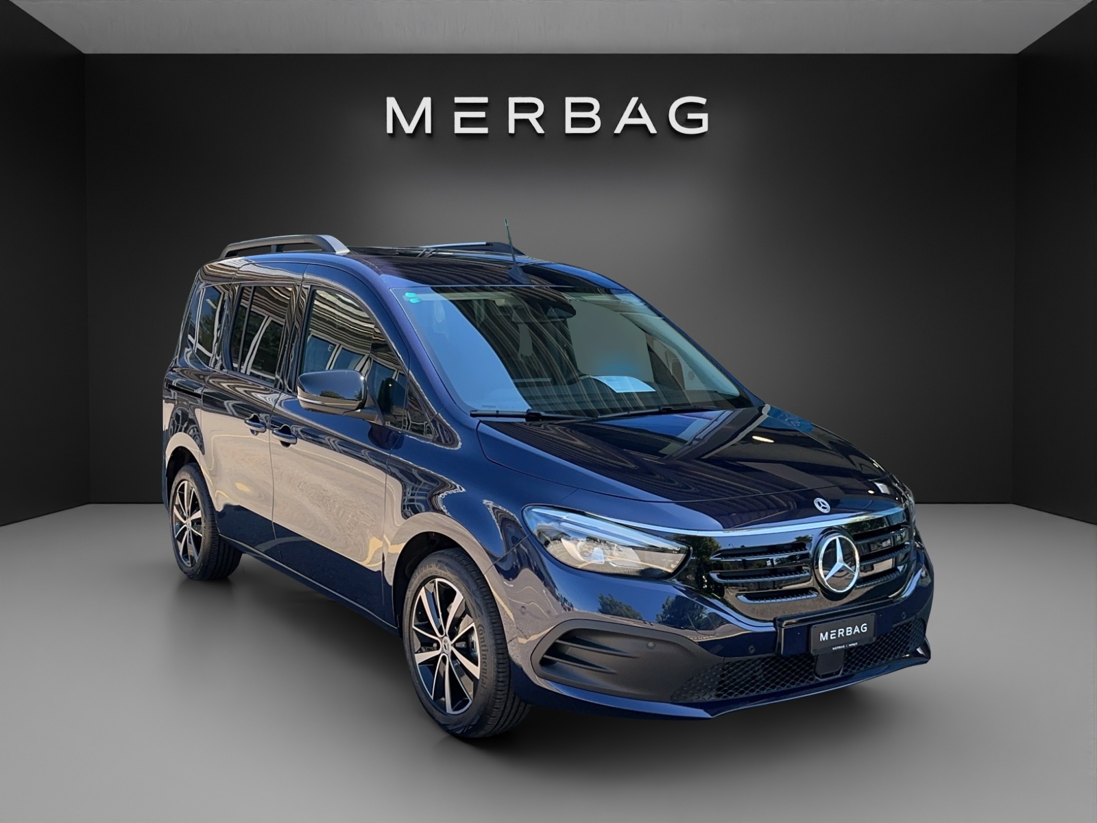 MERCEDES-BENZ EQT 45kWh Premium Plus-image-0