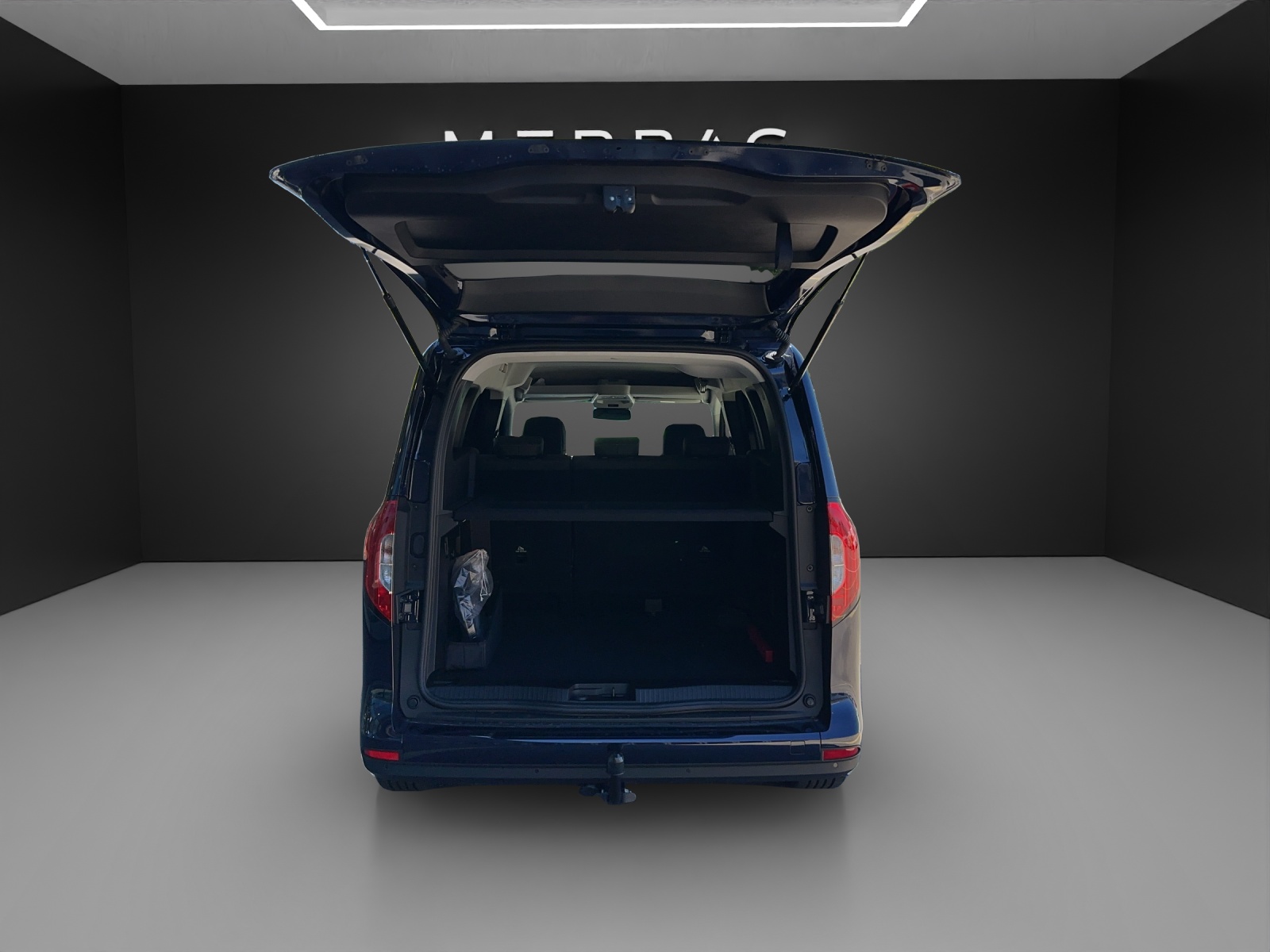 MERCEDES-BENZ EQT 45kWh Premium Plus-image-10