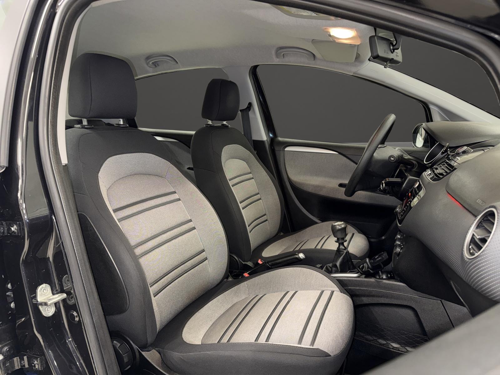 FIAT Punto 1.4 Evo Dynamic-image-7