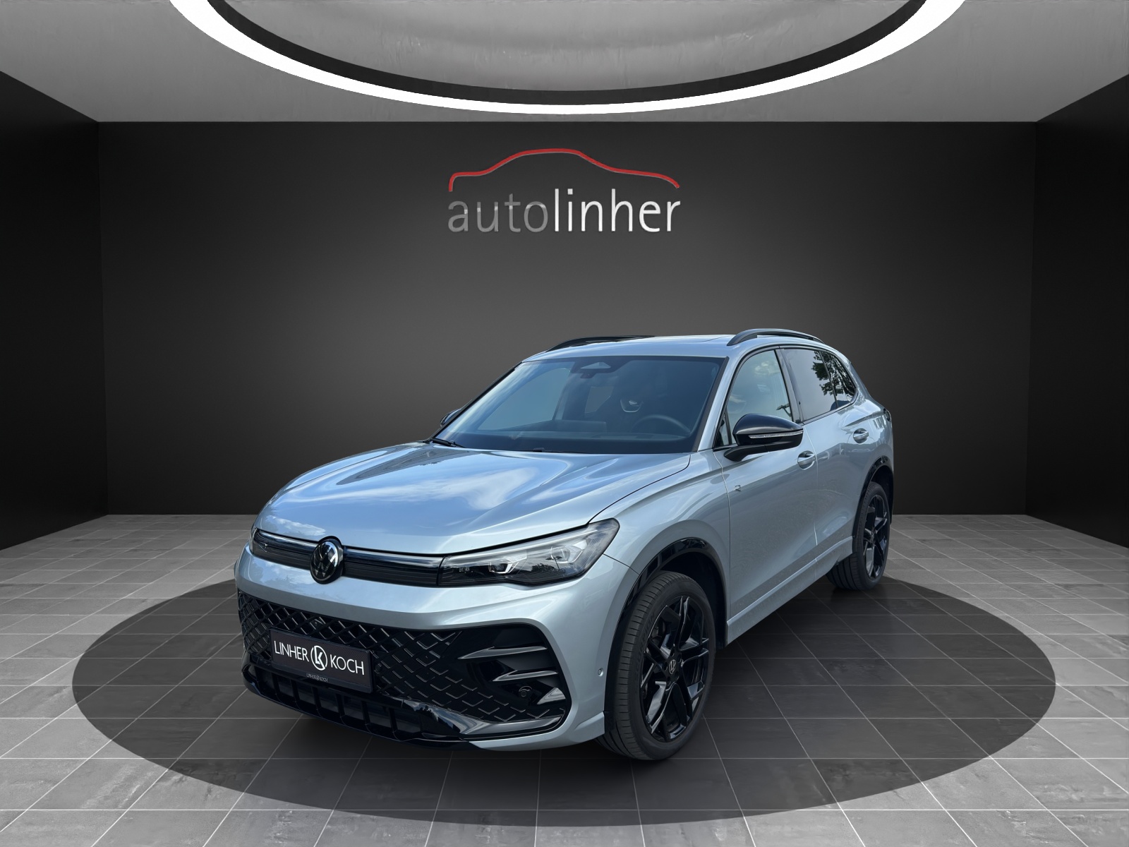 VW Tiguan 2.0 TDI SCR R-Line 4Motion DSG-image-0