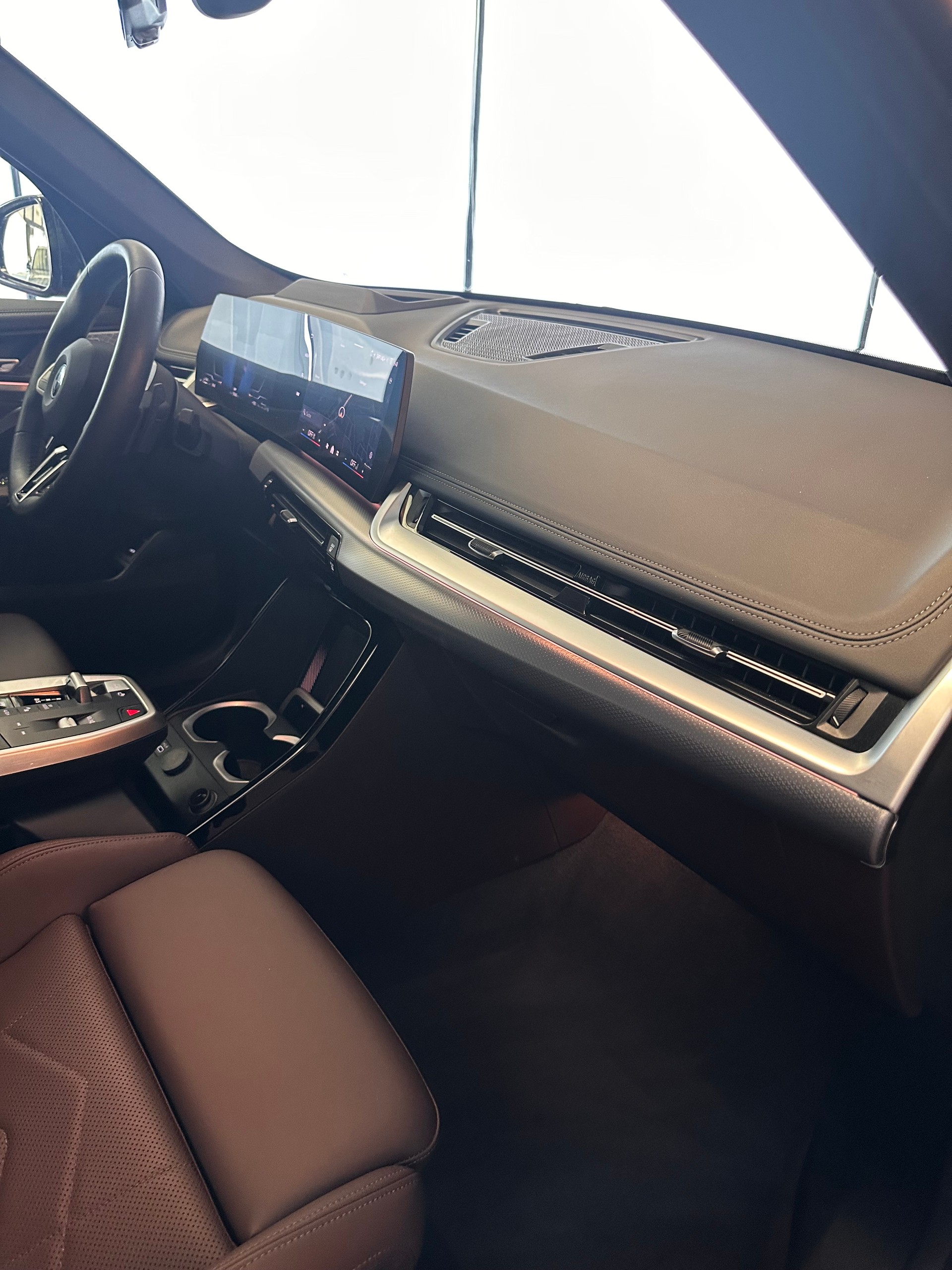 BMW X1 30e xDrive paddles-image-26
