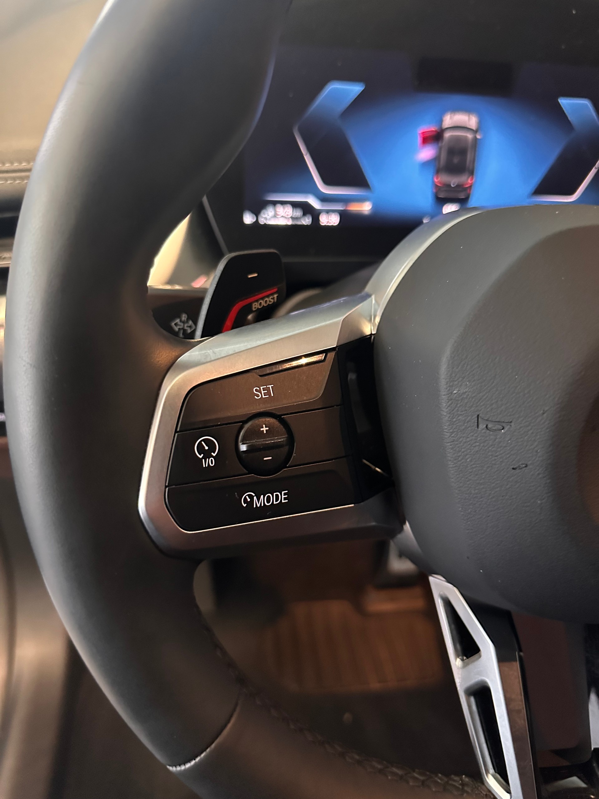 BMW X1 30e xDrive paddles-image-18