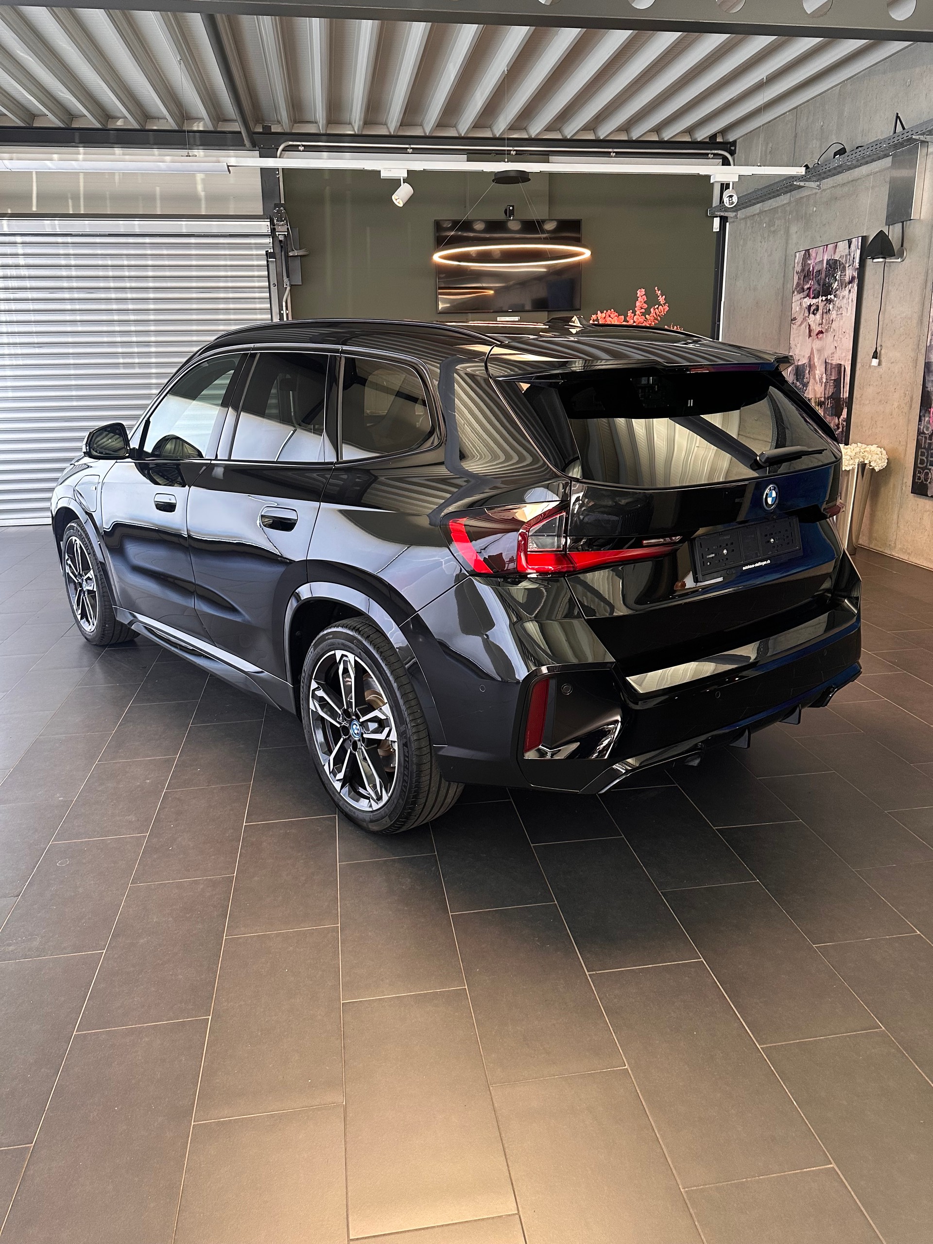 BMW X1 30e xDrive paddles-image-19