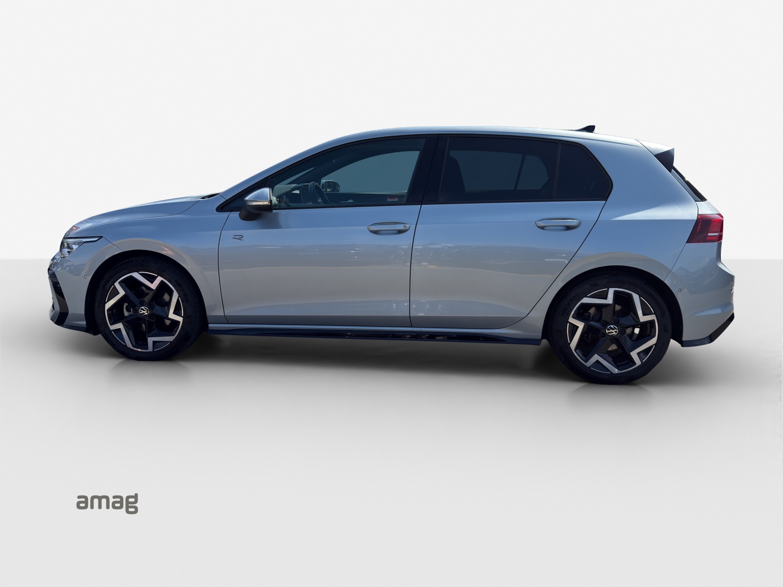 VW Golf 1.5 e TSI mHEV R-Line DSG-image-1